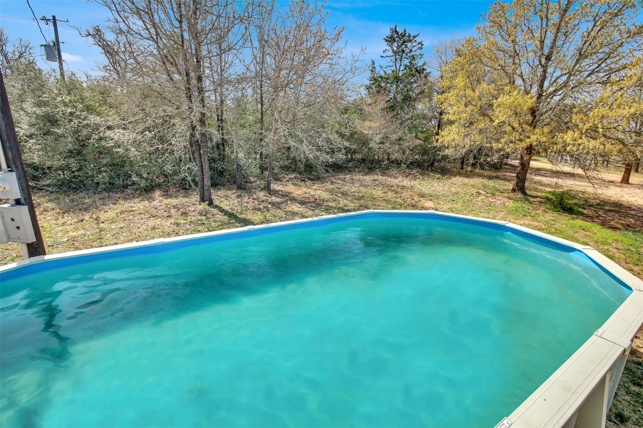 1205 Private Road 7016 Rd Property Photo 1