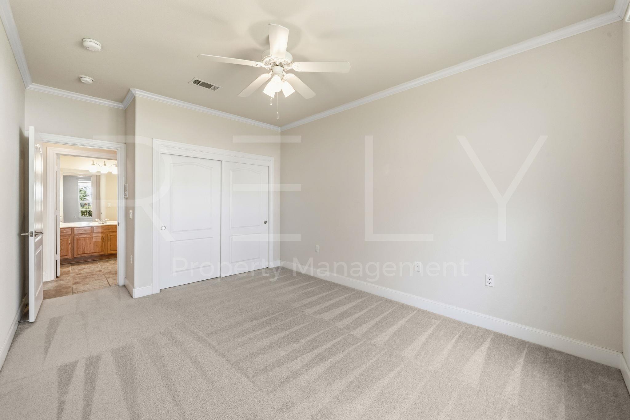 808 Armstrong Dr Property Photo 18