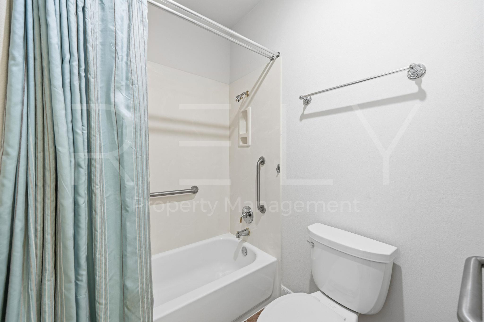 808 Armstrong Dr Property Photo 24