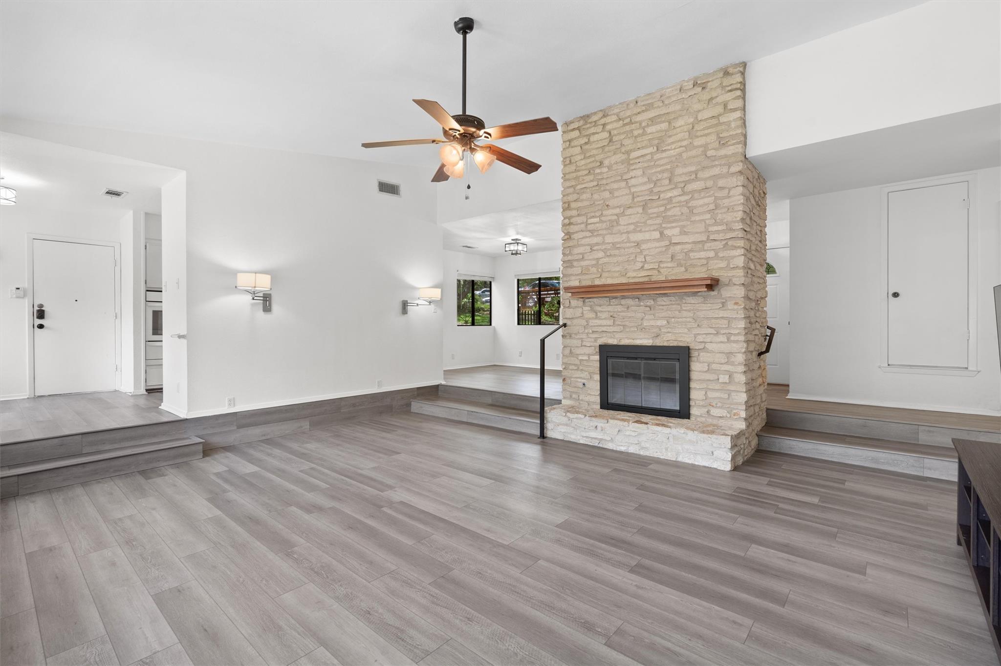 3602 Serena Woods Ct Property Photo 5