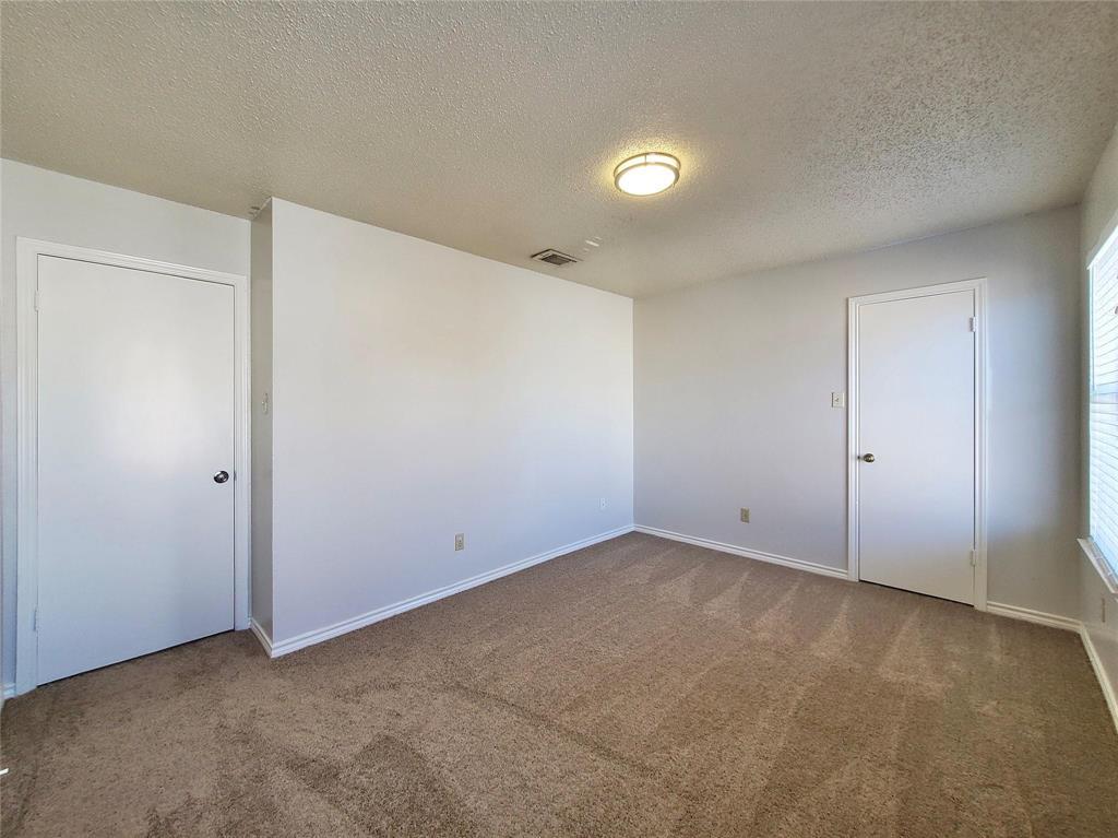 2638 Gwendolyn Ln Property Photo 24