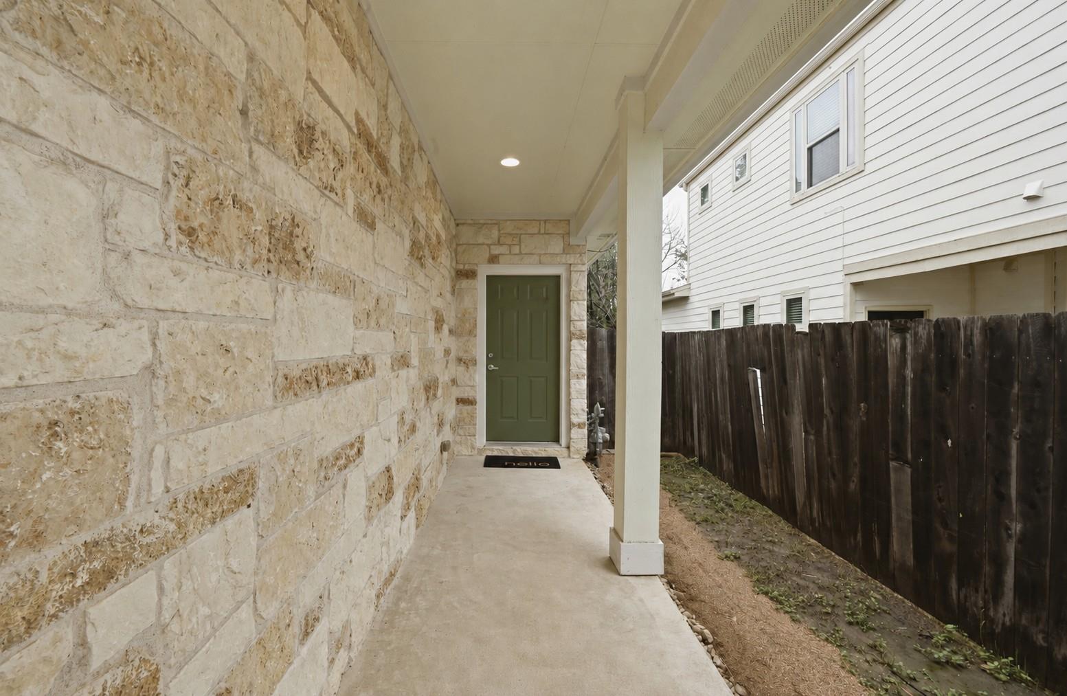 3306 Thomas Kincheon St Property Photo 5