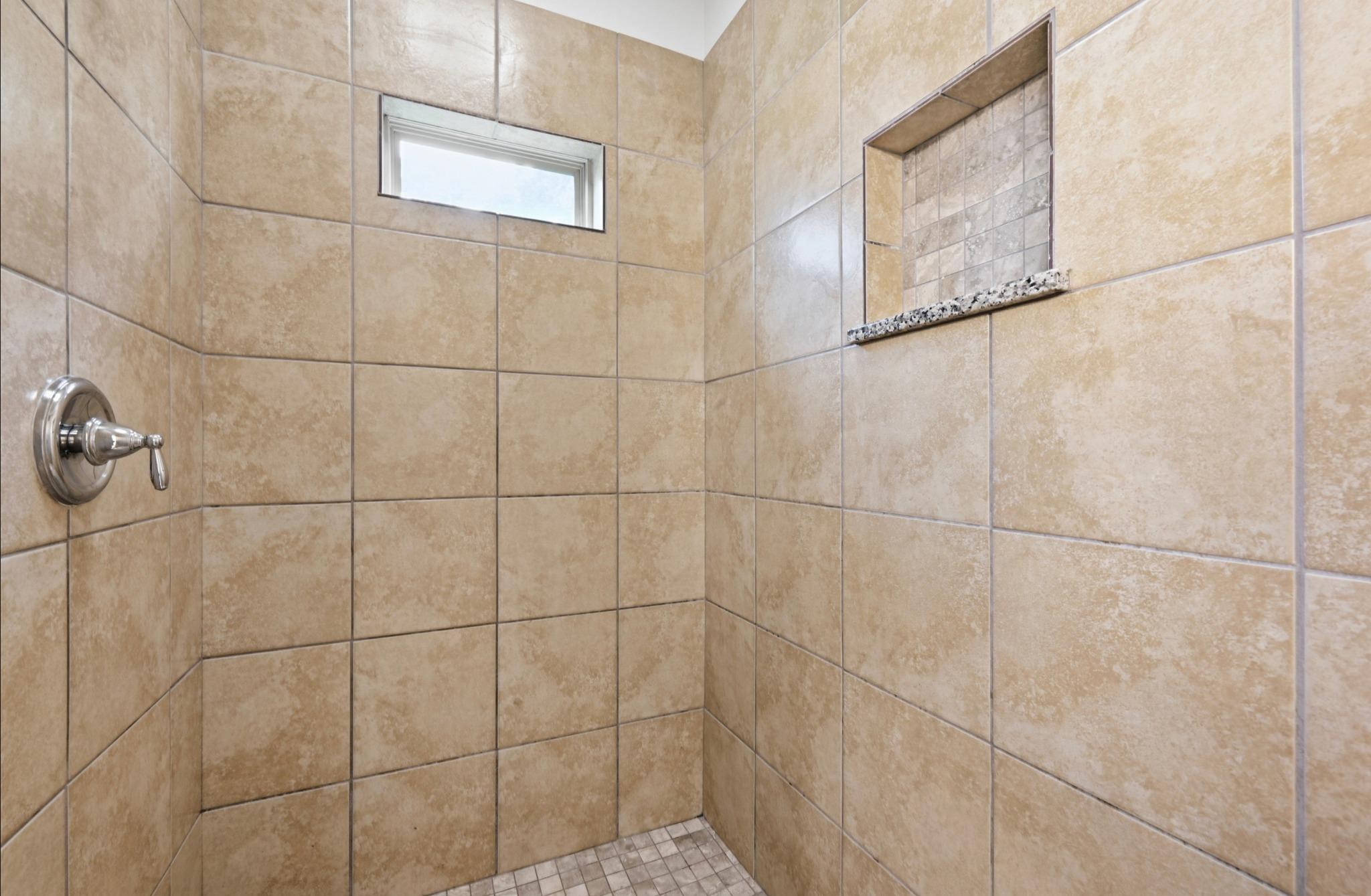 3306 Thomas Kincheon St Property Photo 14