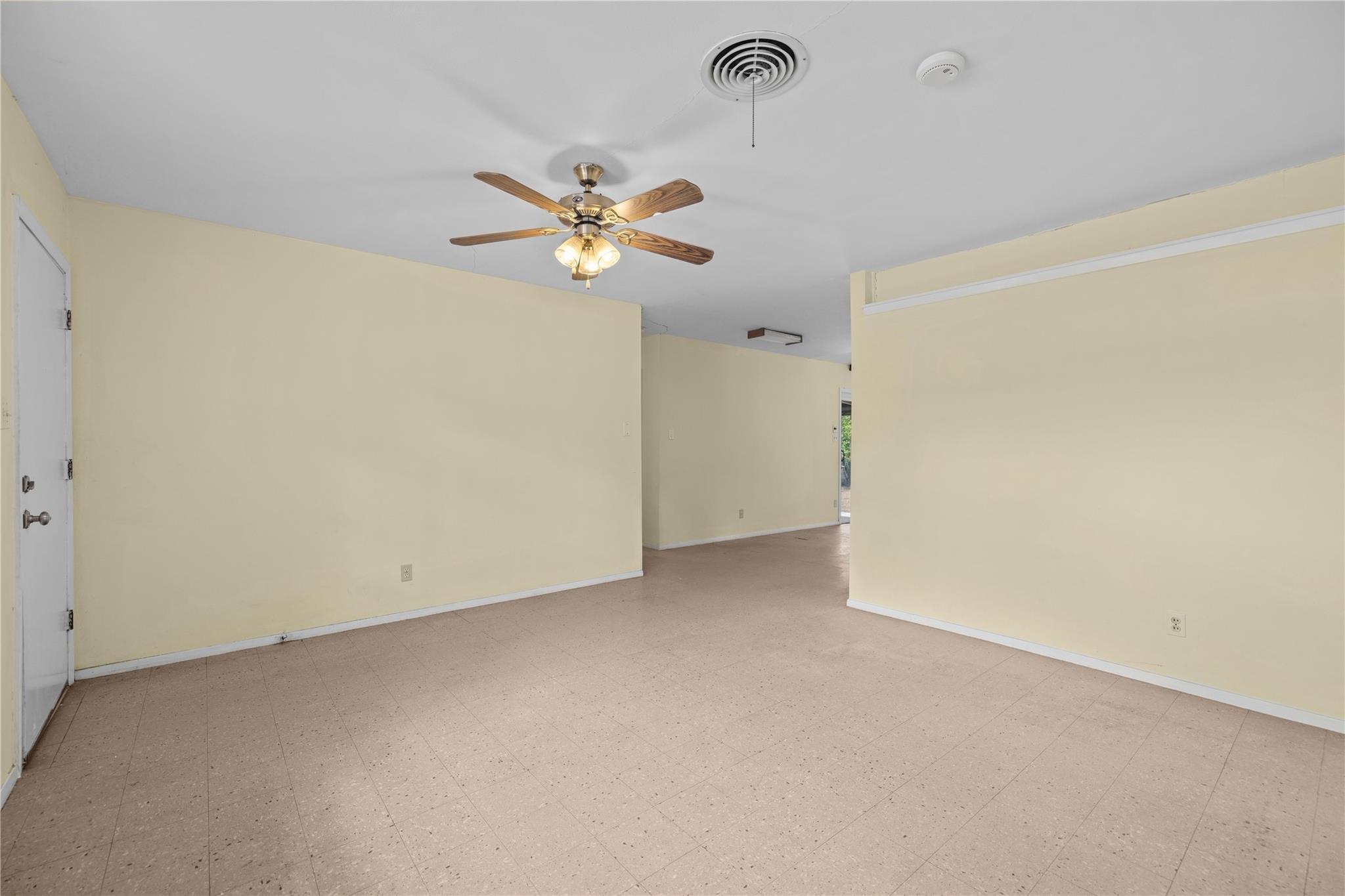 1611 Wheless Ln Property Photo 12