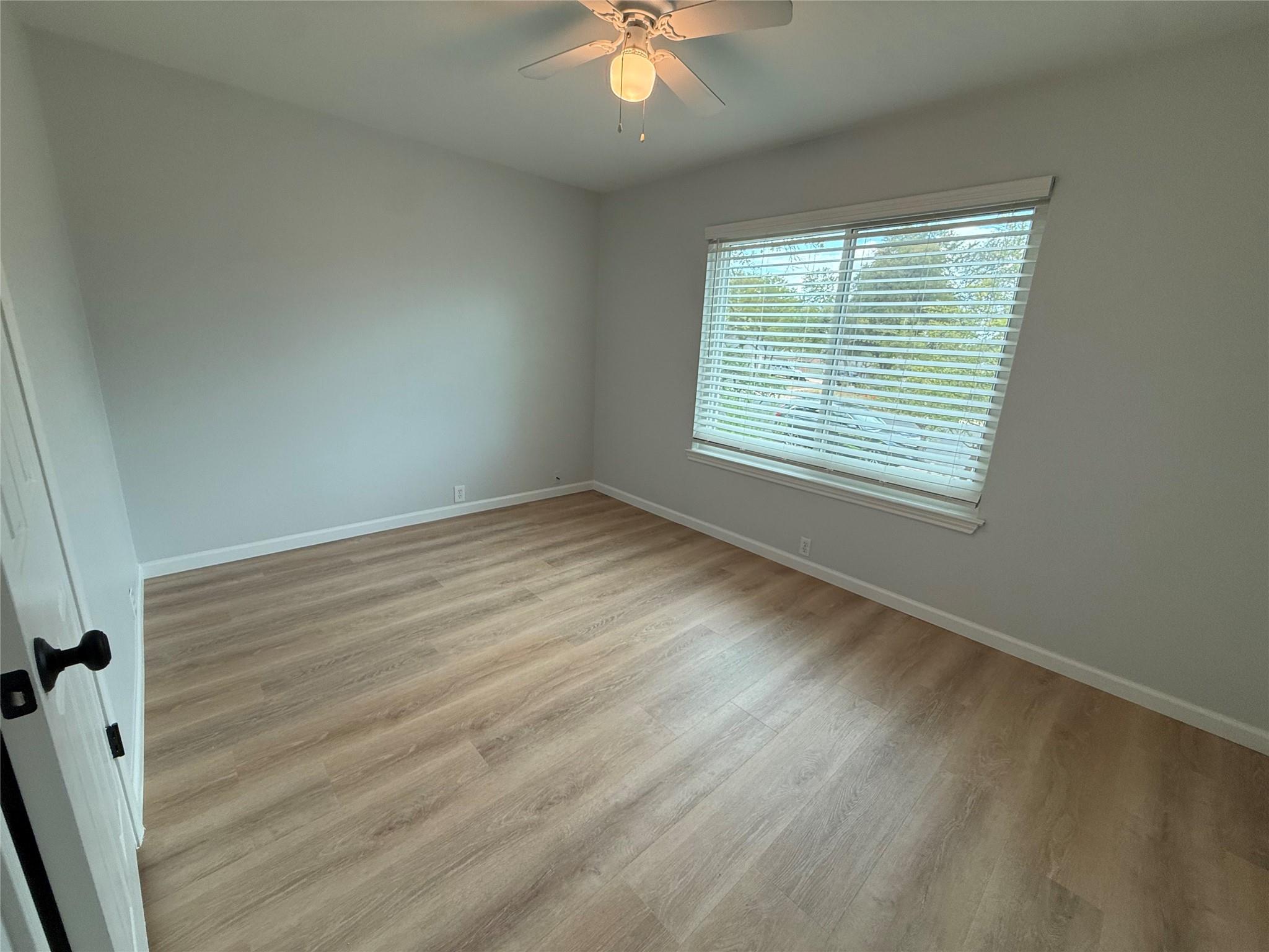 2125 Kaiser Dr Property Photo 17