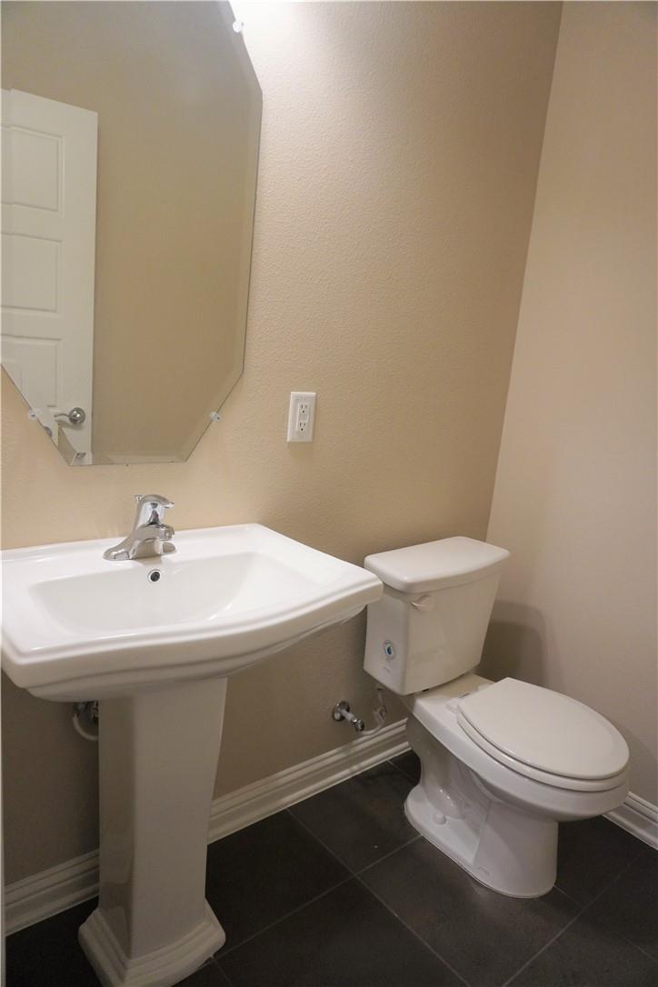 13800 Lyndhurst St #134 Property Photo 8