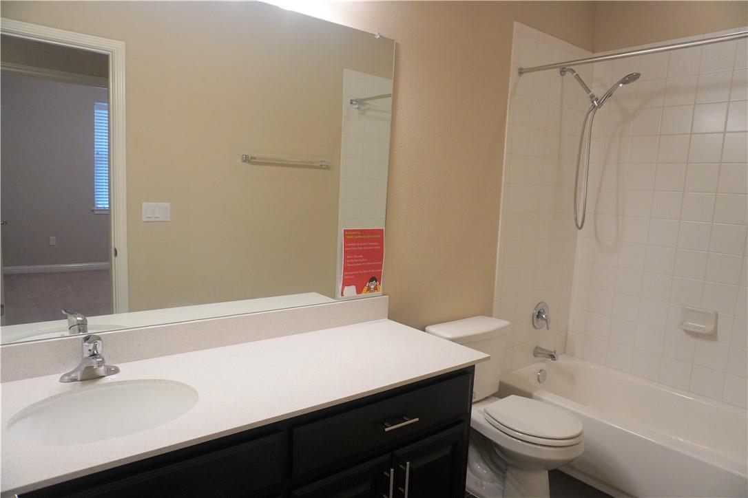 13800 Lyndhurst St #134 Property Photo 16