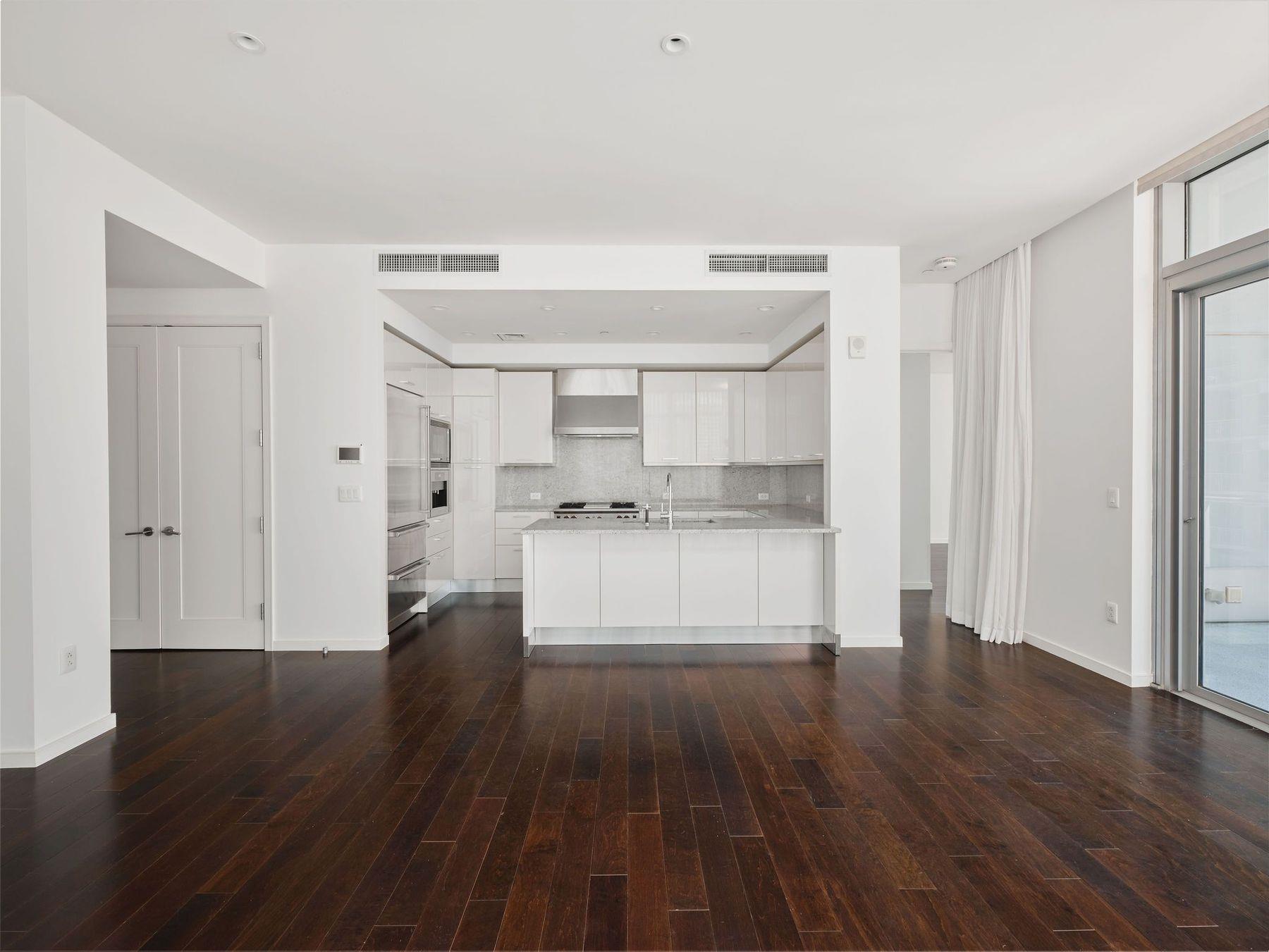 200 Congress Ave #23c Property Photo 9