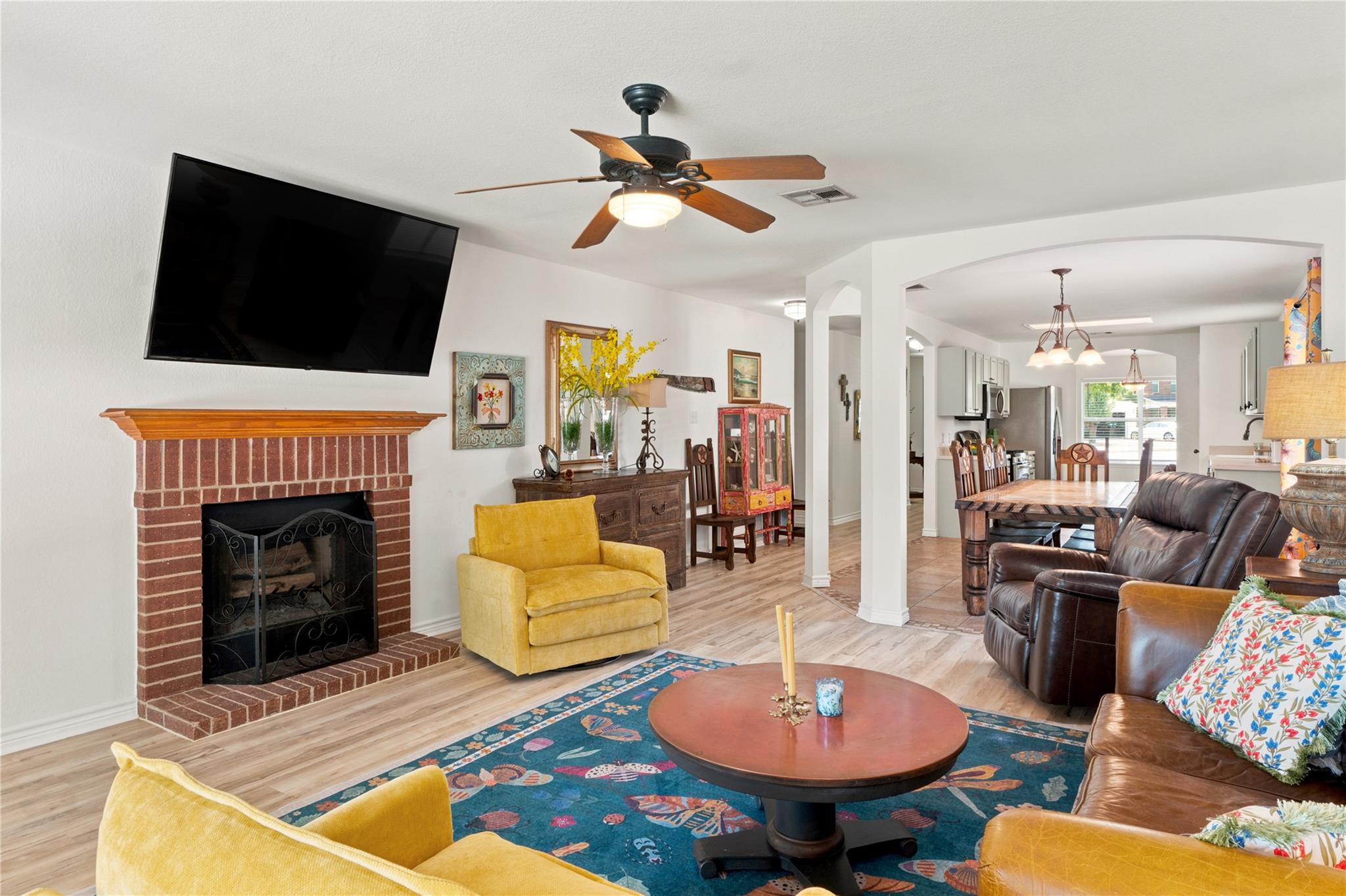 405 Fairfield Loop Property Photo 9