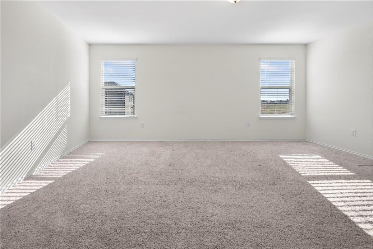 18501 Spotted Eagle Ln Property Photo 31