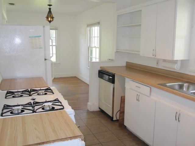 4909 Duval St Property Photo 3