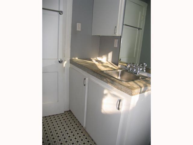 4909 Duval St Property Photo 5