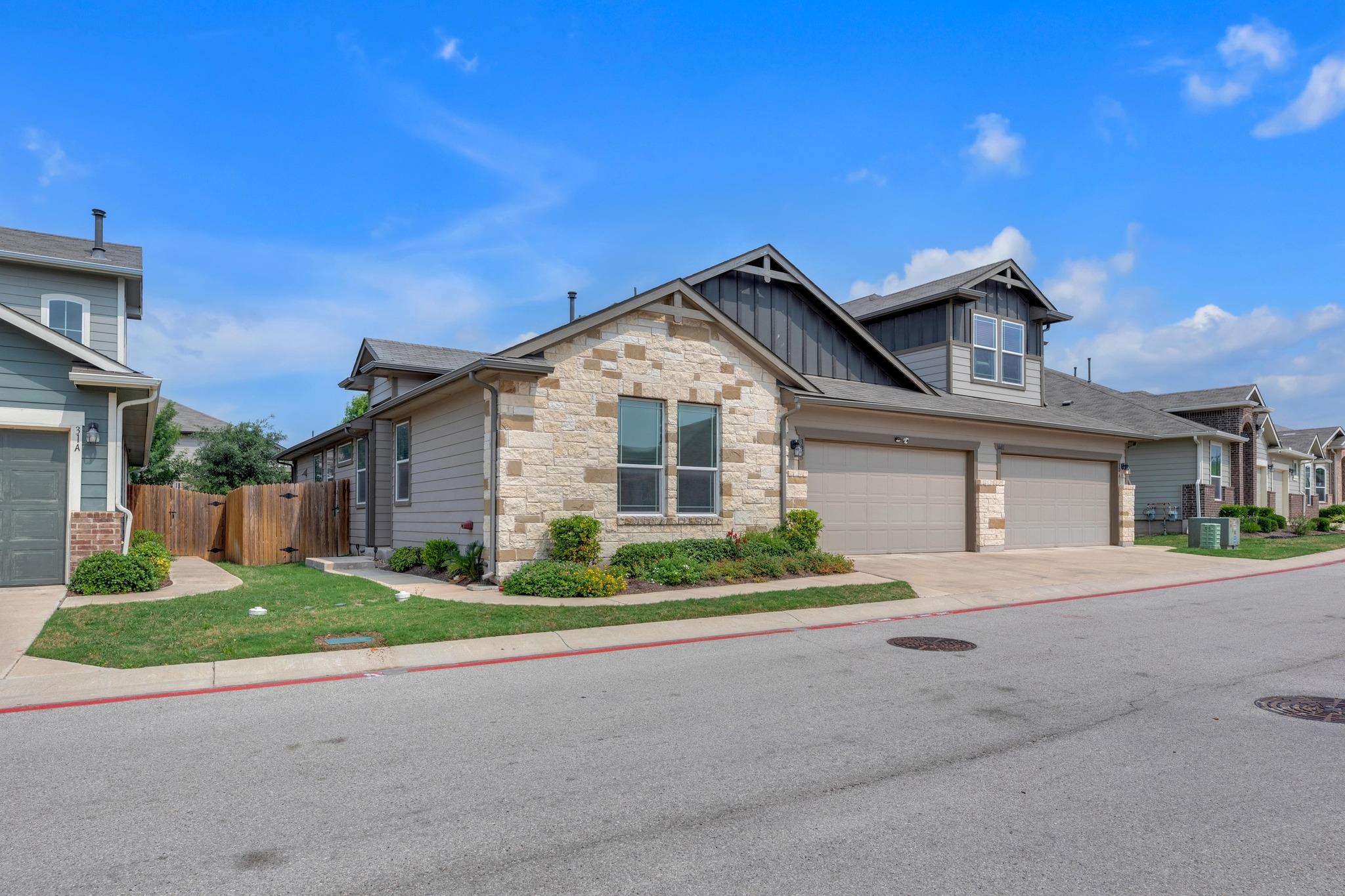 14411 Frankel Loop #32b Property Photo 1