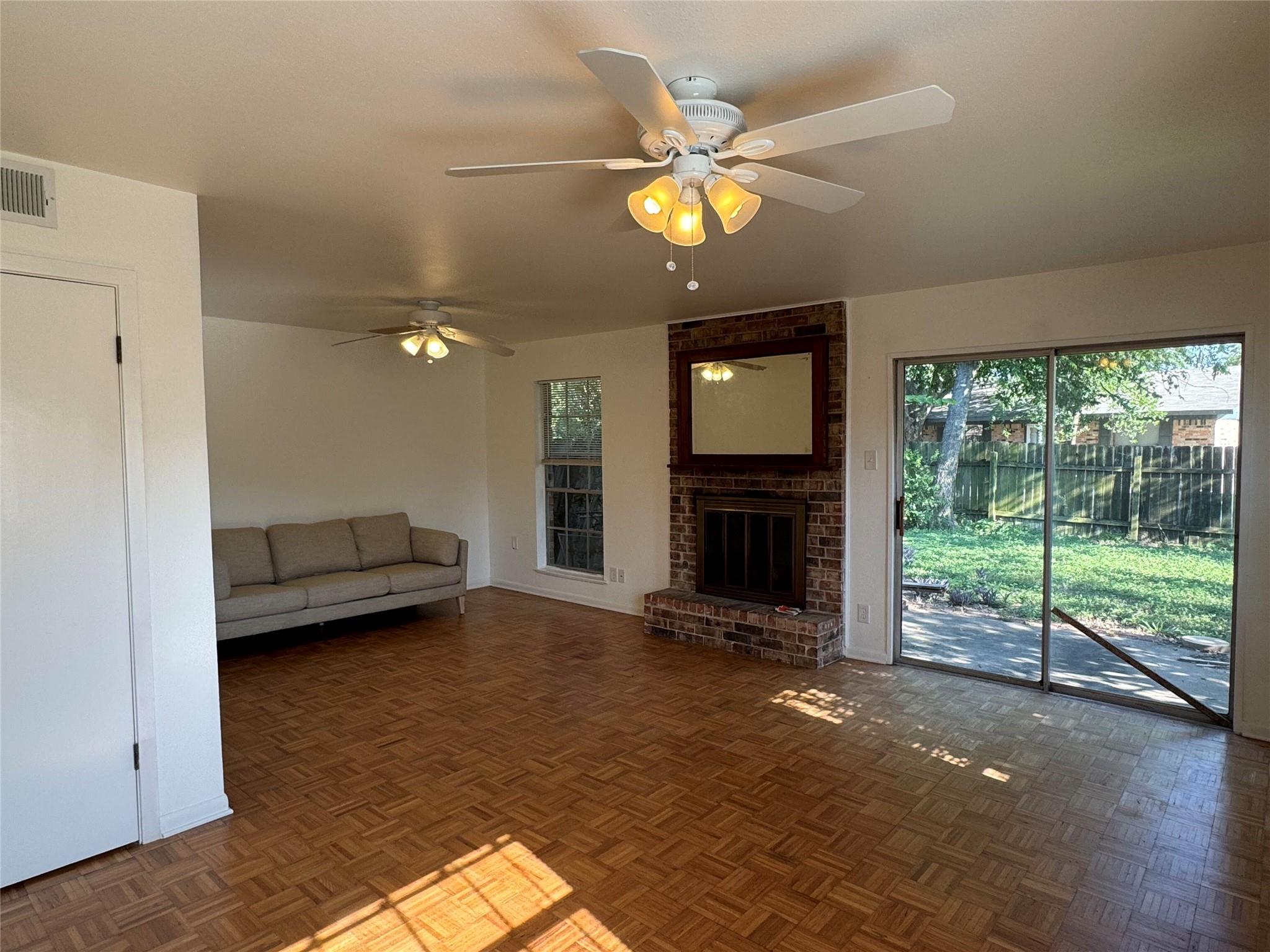 4701 Sagebrush Cir Property Photo 8
