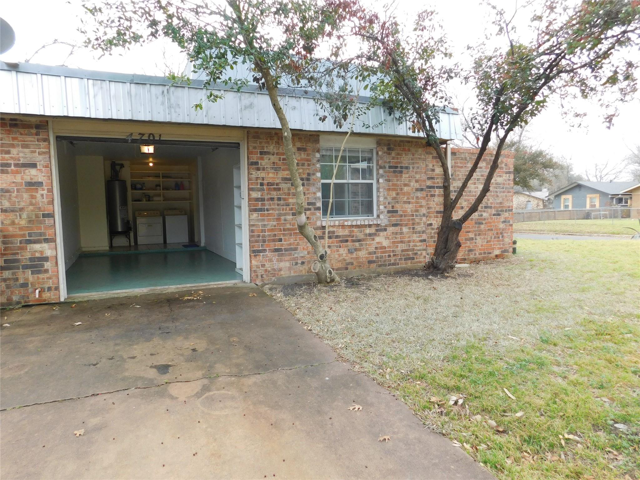 4701 Sagebrush Cir Property Photo 21