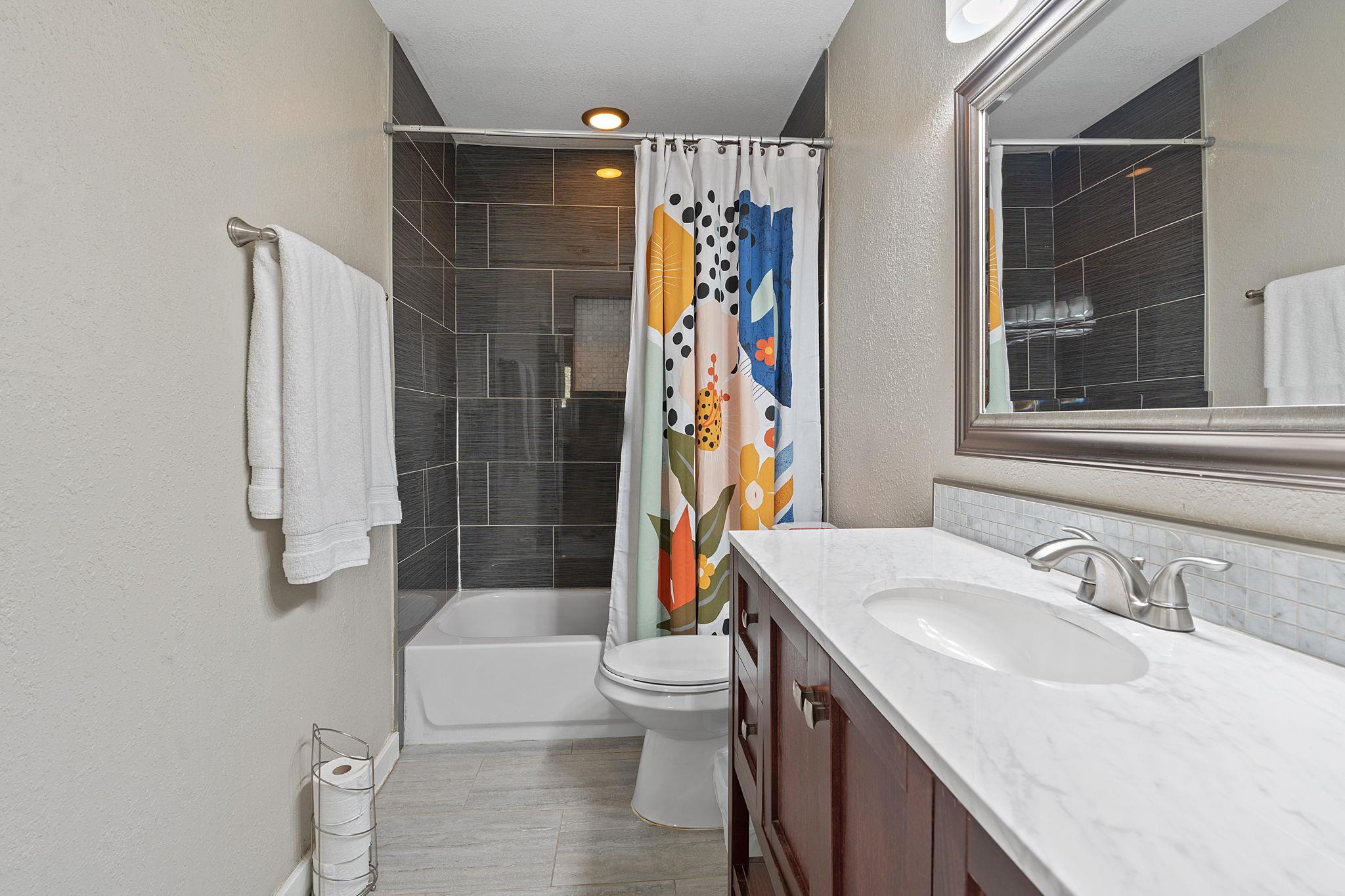 1906 Valley Hill Cir Property Photo 37
