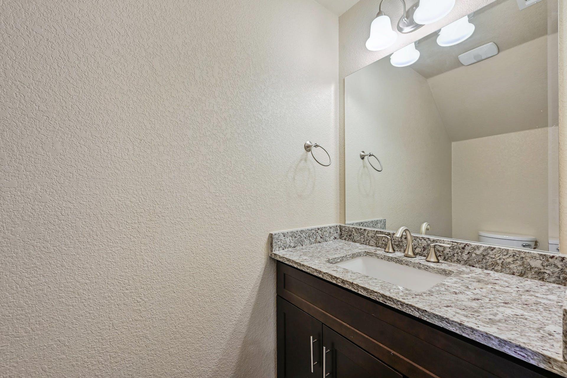 3303 Elija St Property Photo 10