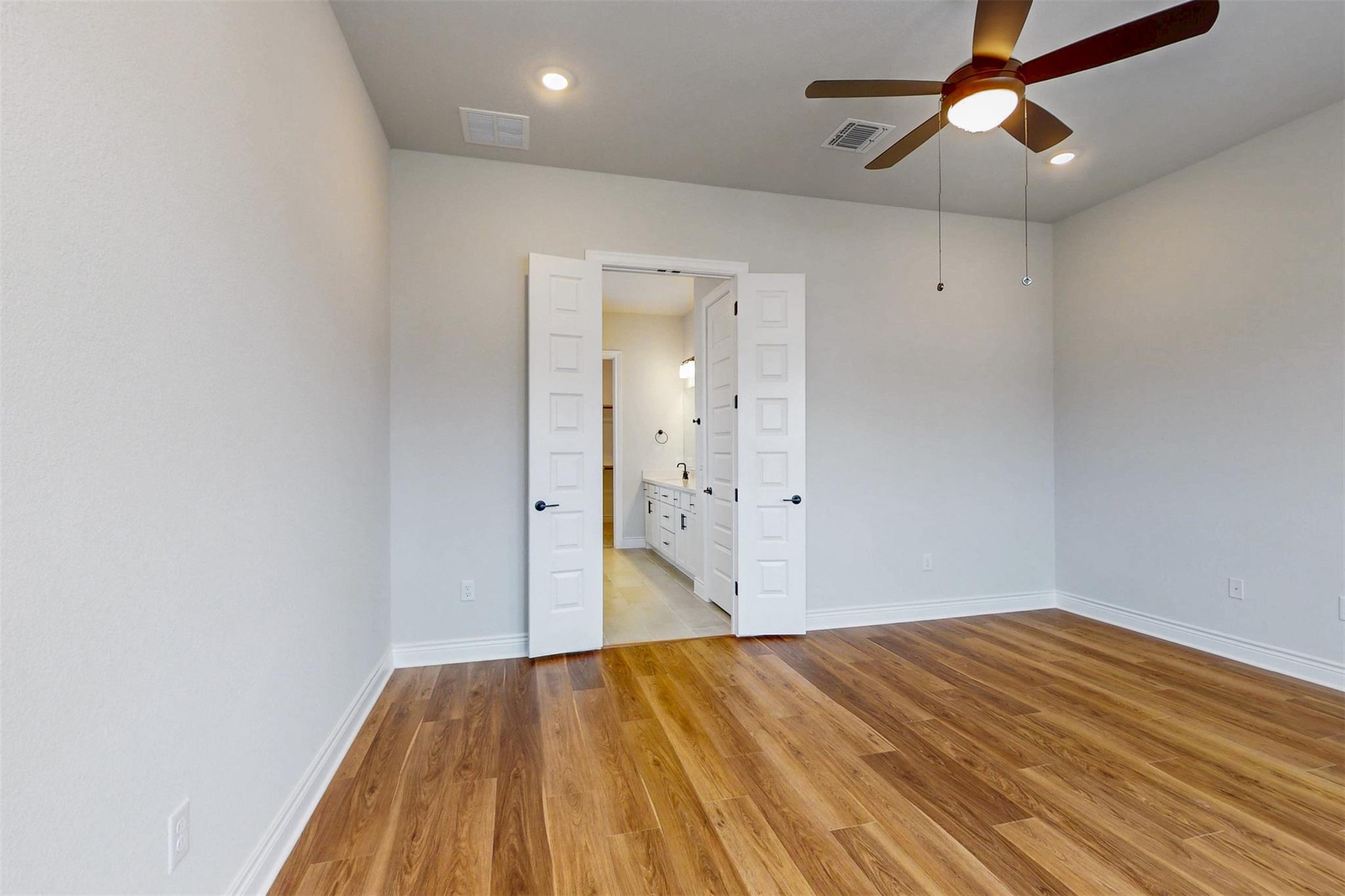 4812 Warm Wassail Dr Property Photo 15
