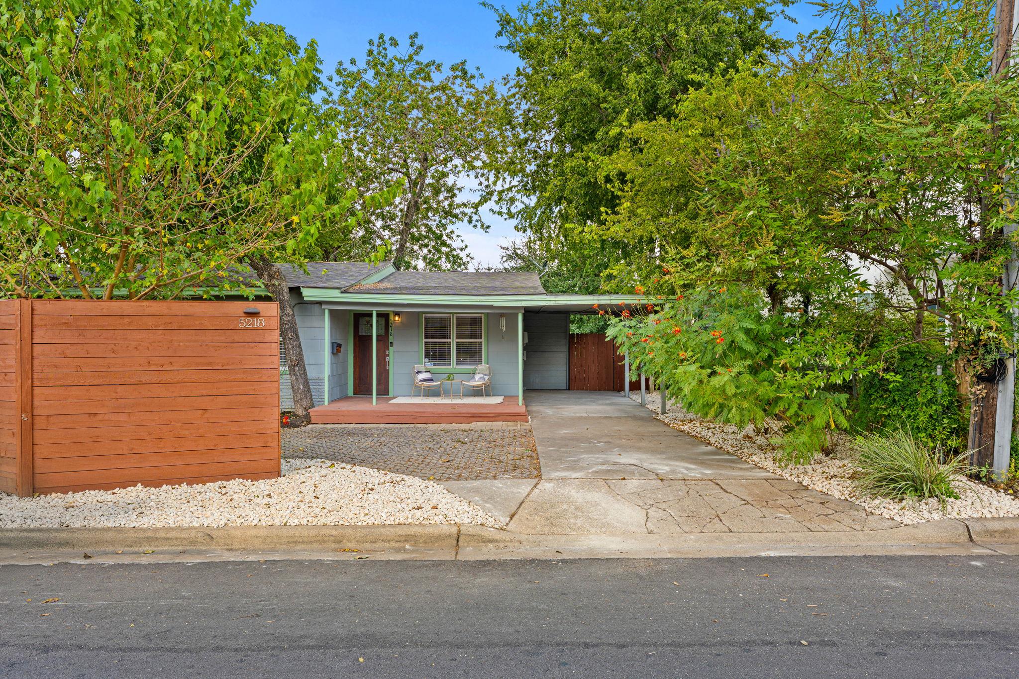 5218 Woodrow Ave Property Photo 2