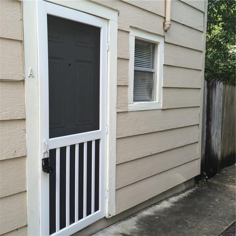 2831 Pearl St 2 Property Photo 1