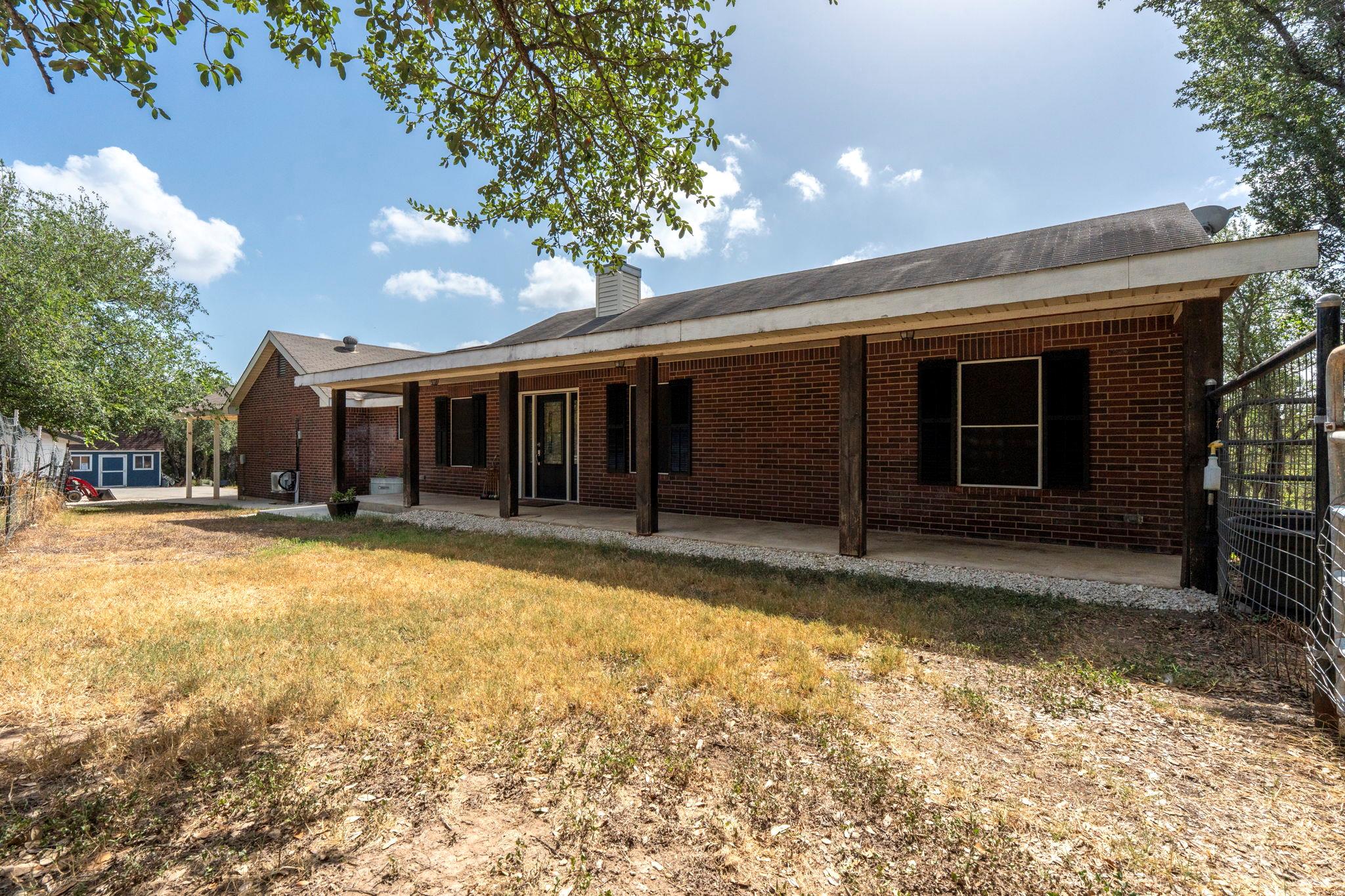 519 Eden Ranch Dr Property Photo 3