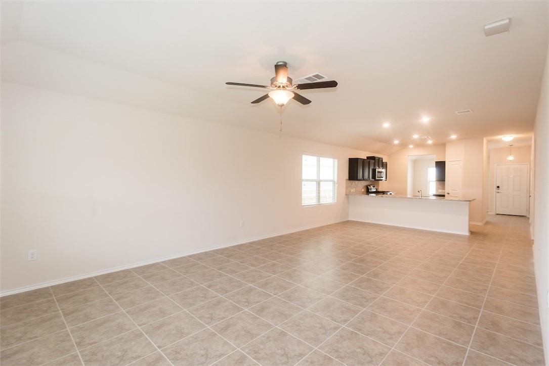5717 Southerner Way Property Photo 6