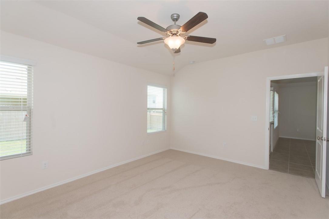 5717 Southerner Way Property Photo 13