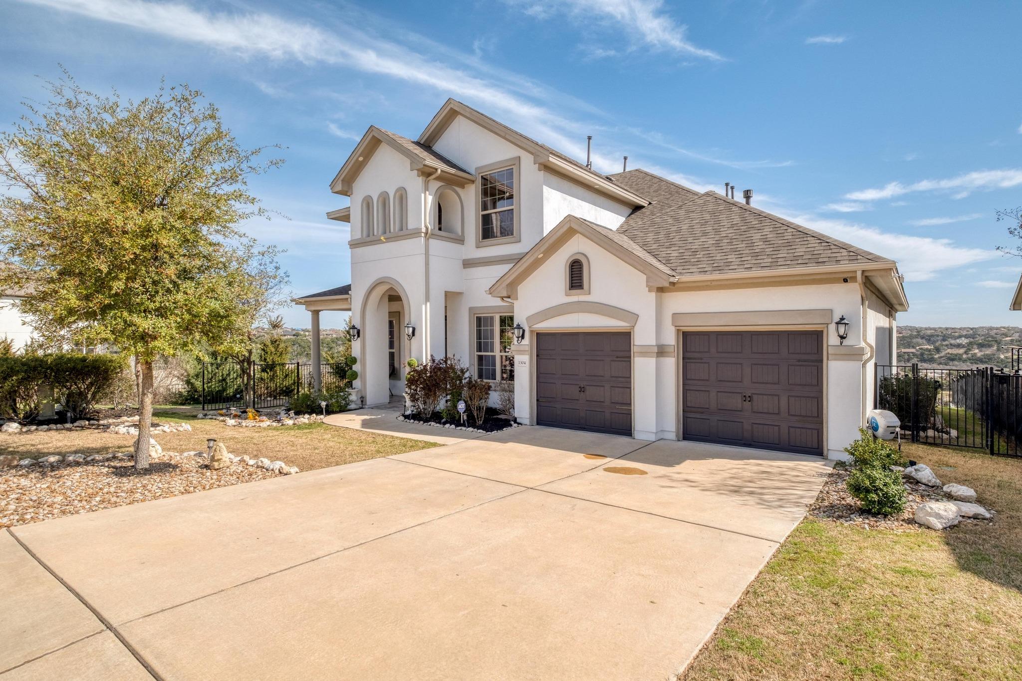 1304 Positano Pass Property Photo 1