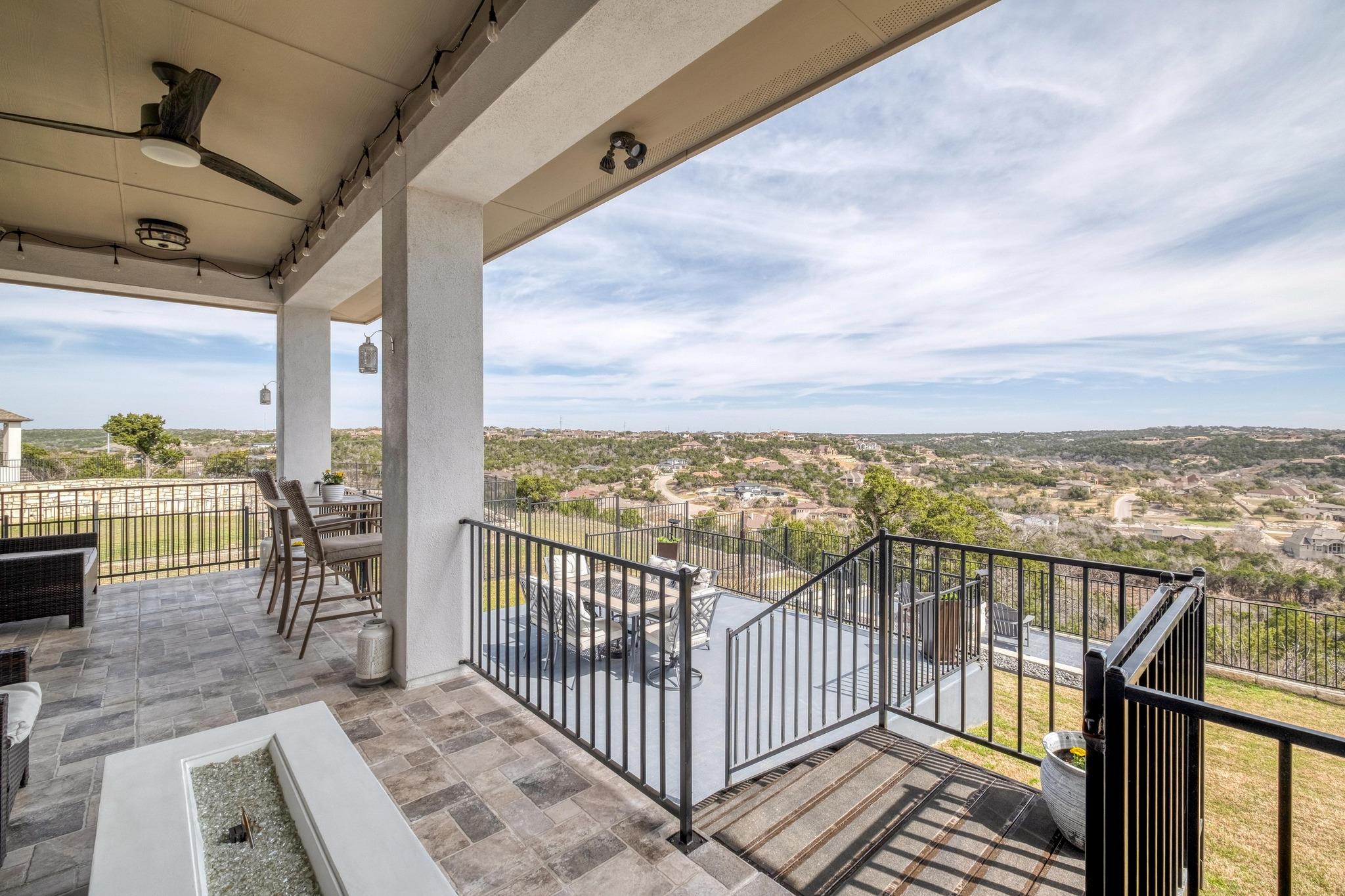 1304 Positano Pass Property Photo 32