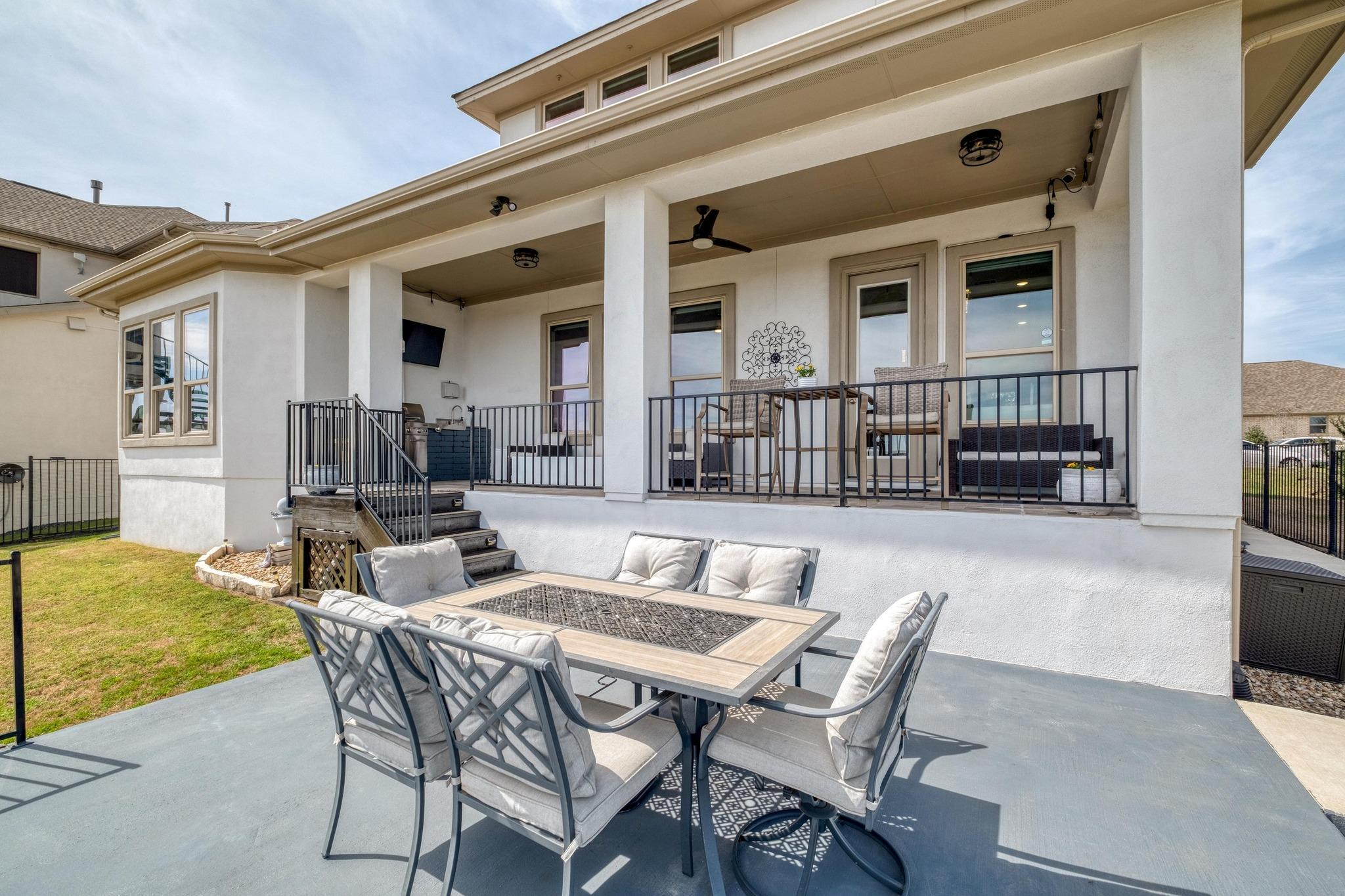 1304 Positano Pass Property Photo 33