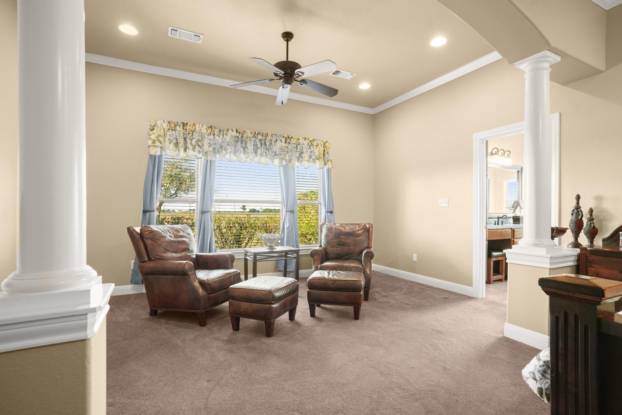 1355 Borchert Loop Property Photo 17