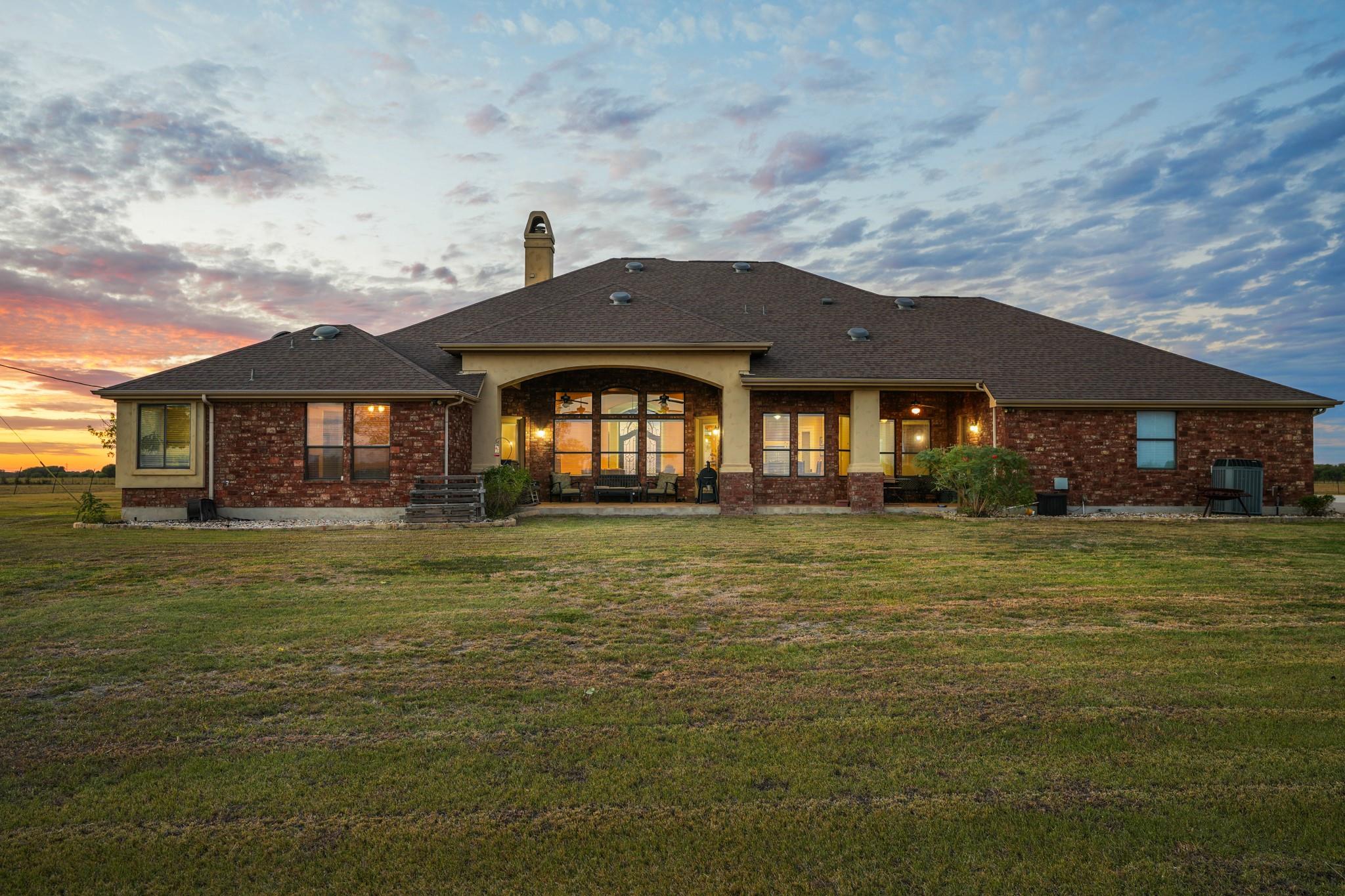 1355 Borchert Loop Property Photo 31