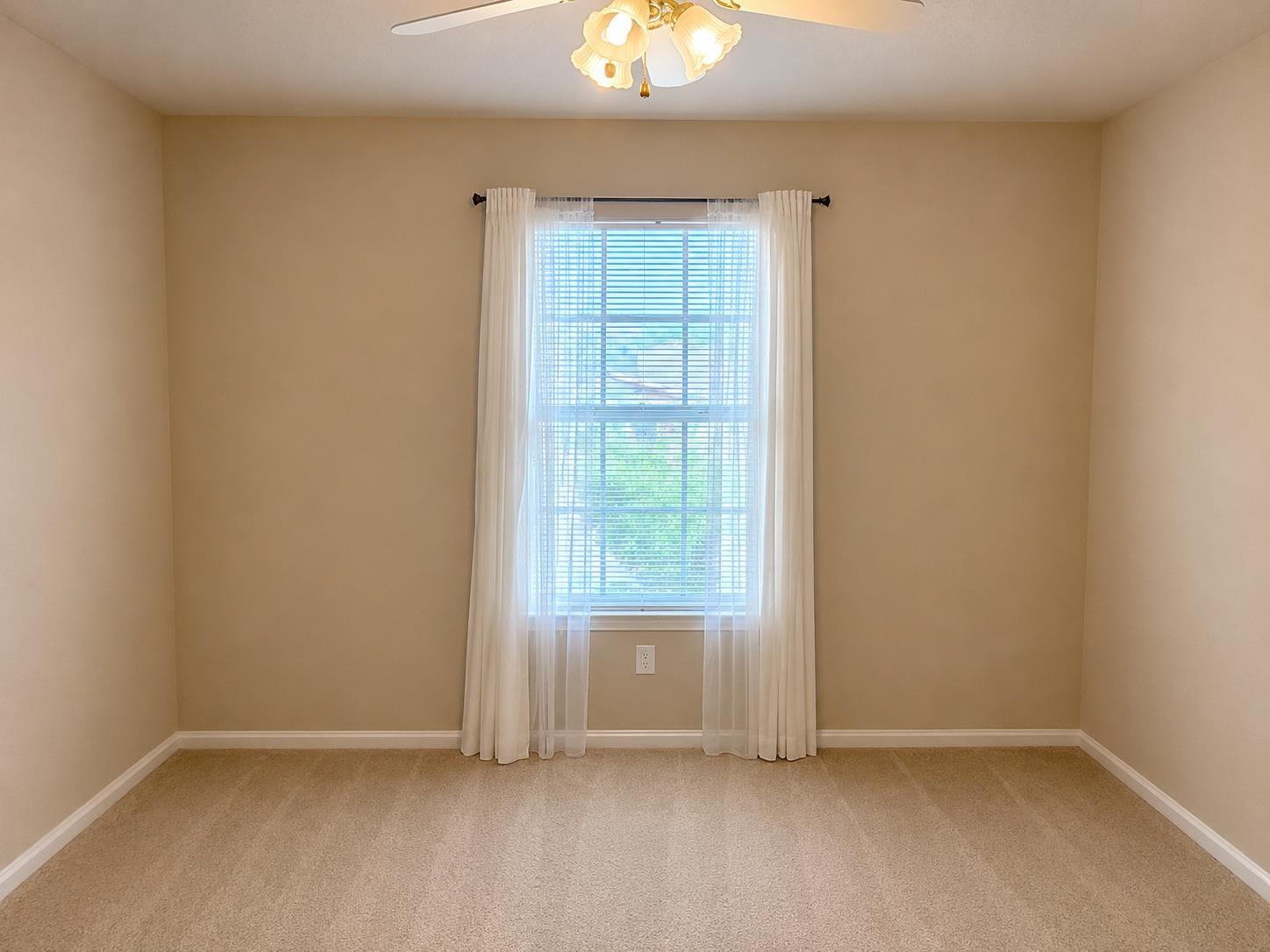 17114 Cranston Dr Property Photo 15