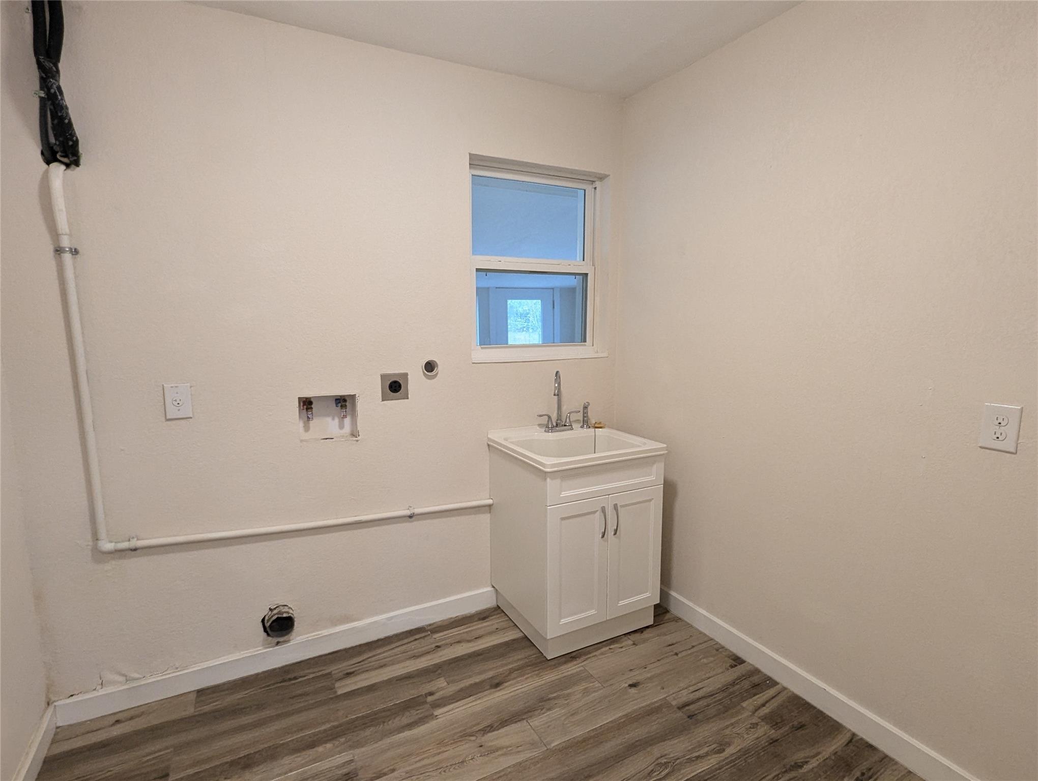 11308 Hilltop St Property Photo 23