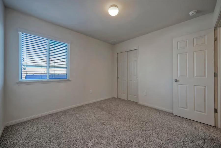 18312 Mammoth Cave Blvd Property Photo 12
