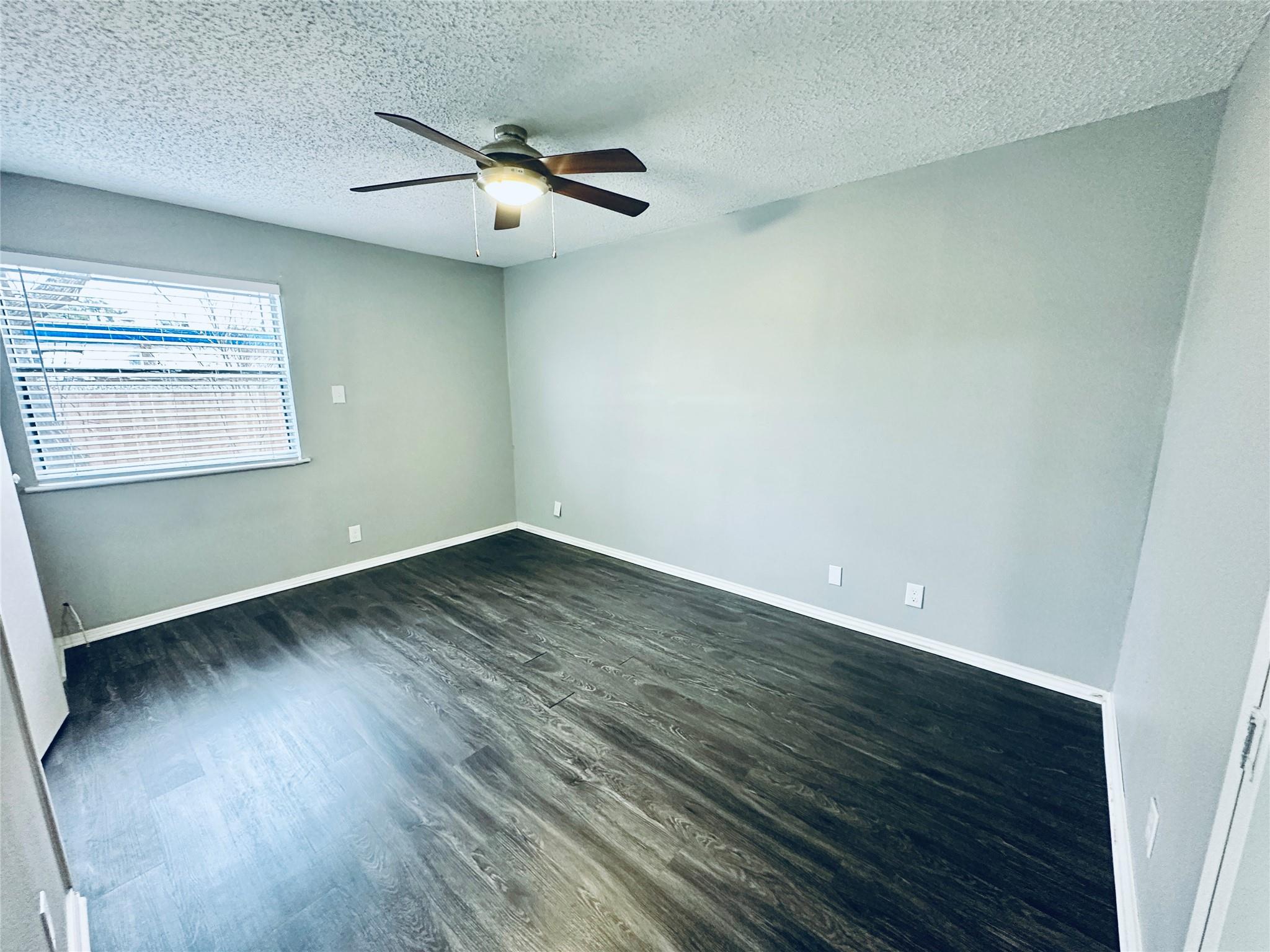 5507 Rose Hill Cir #b Property Photo 11