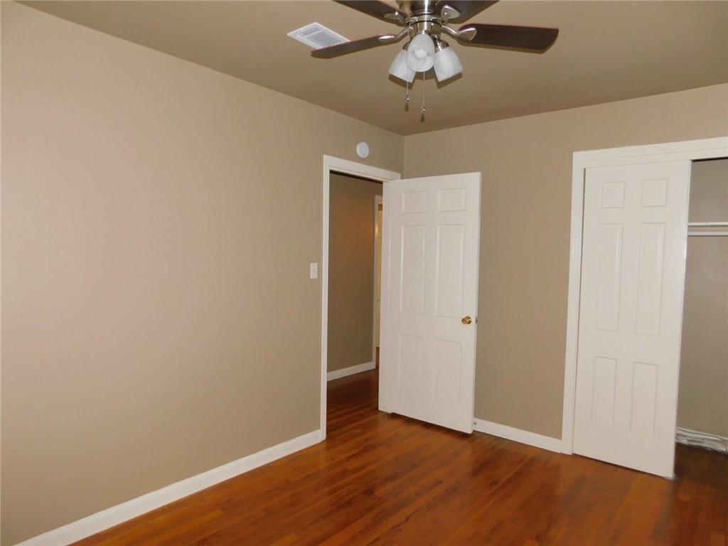 1400 Berkshire Dr Property Photo 12