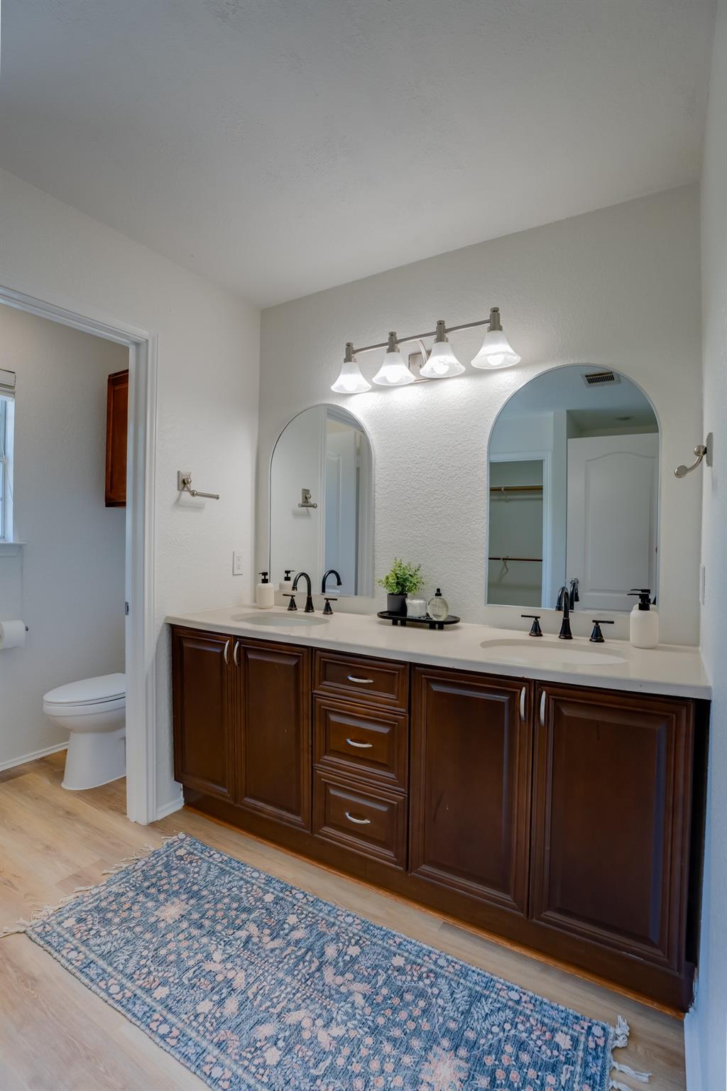 1705 Oakmont Ln Property Photo 15