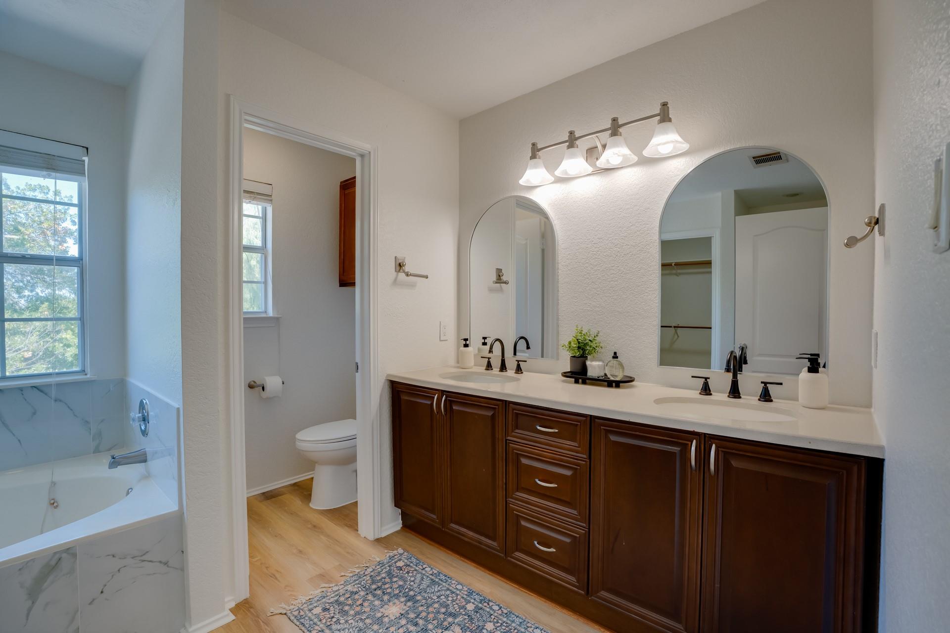 1705 Oakmont Ln Property Photo 16
