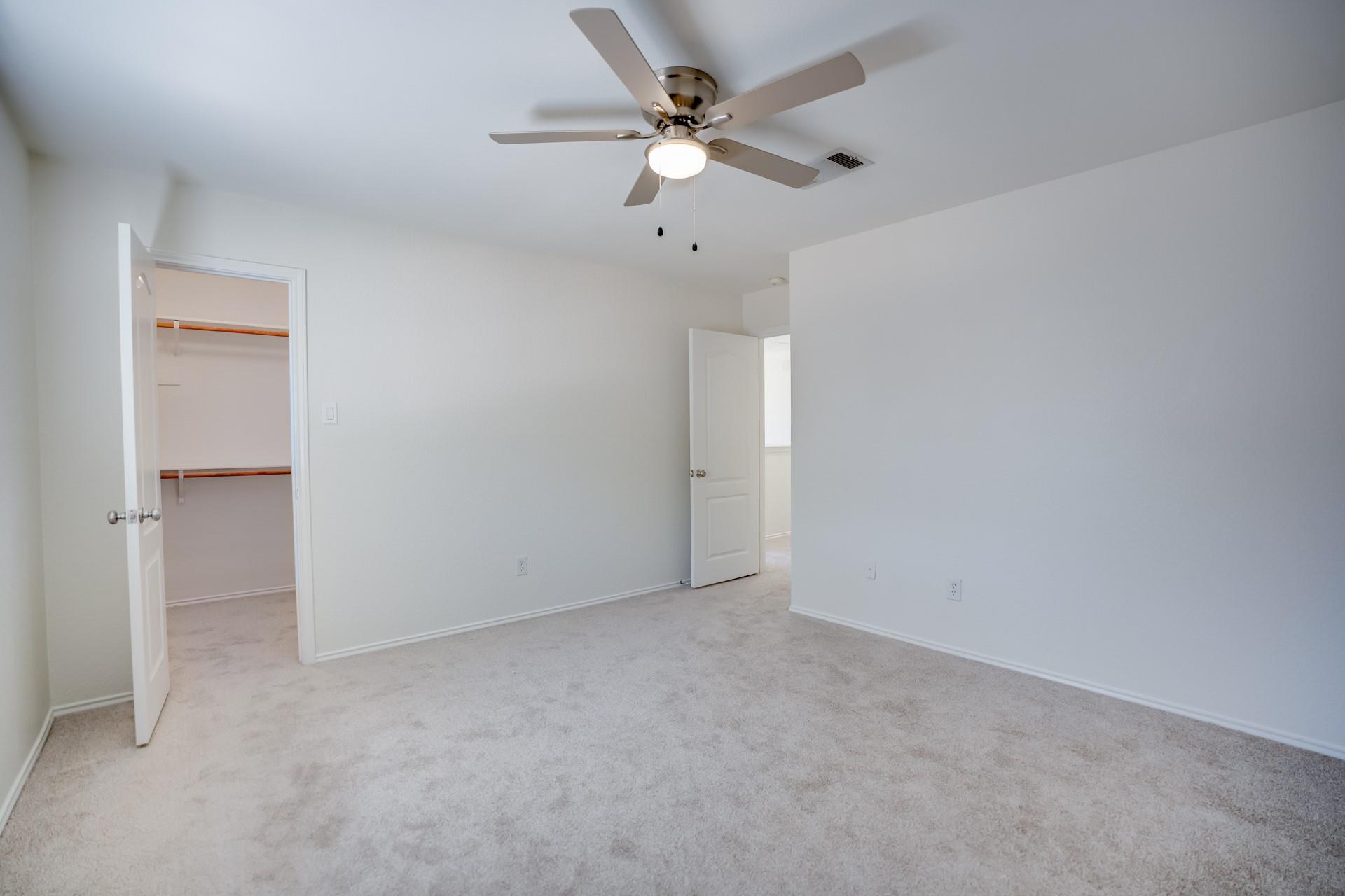 1705 Oakmont Ln Property Photo 22