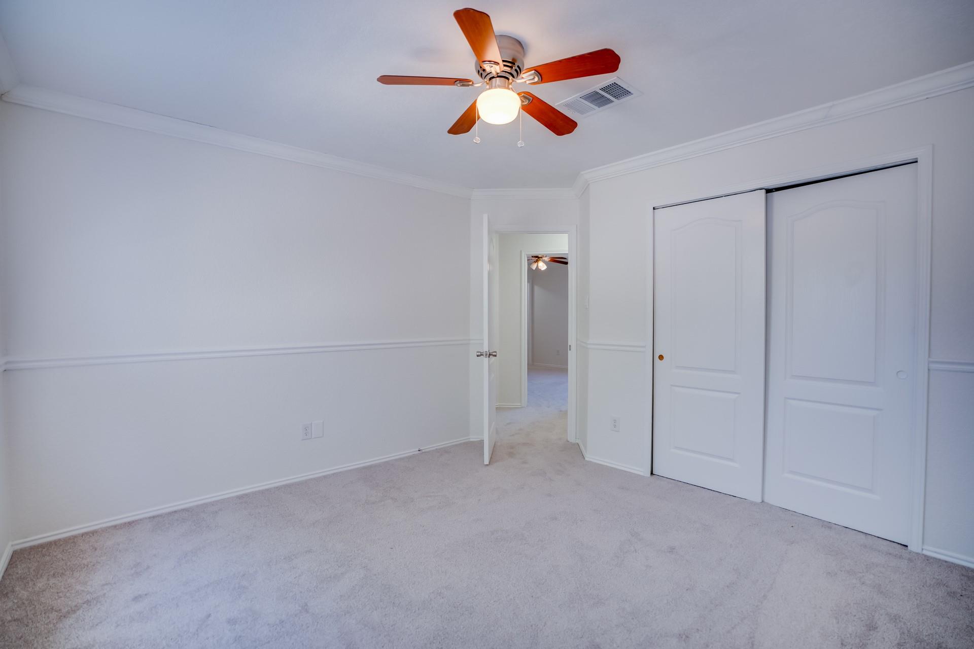 1705 Oakmont Ln Property Photo 26