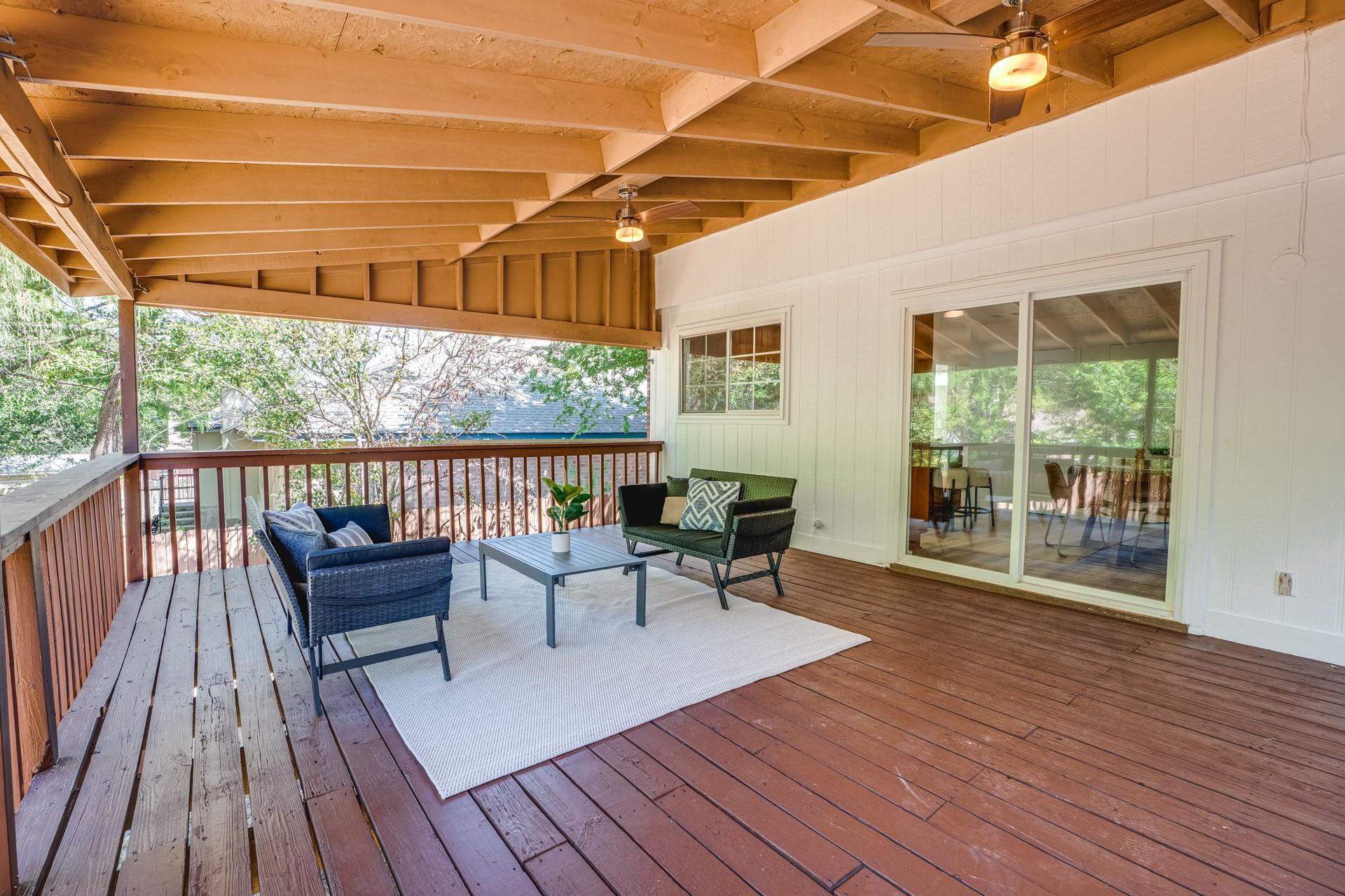 1705 Oakmont Ln Property Photo 31