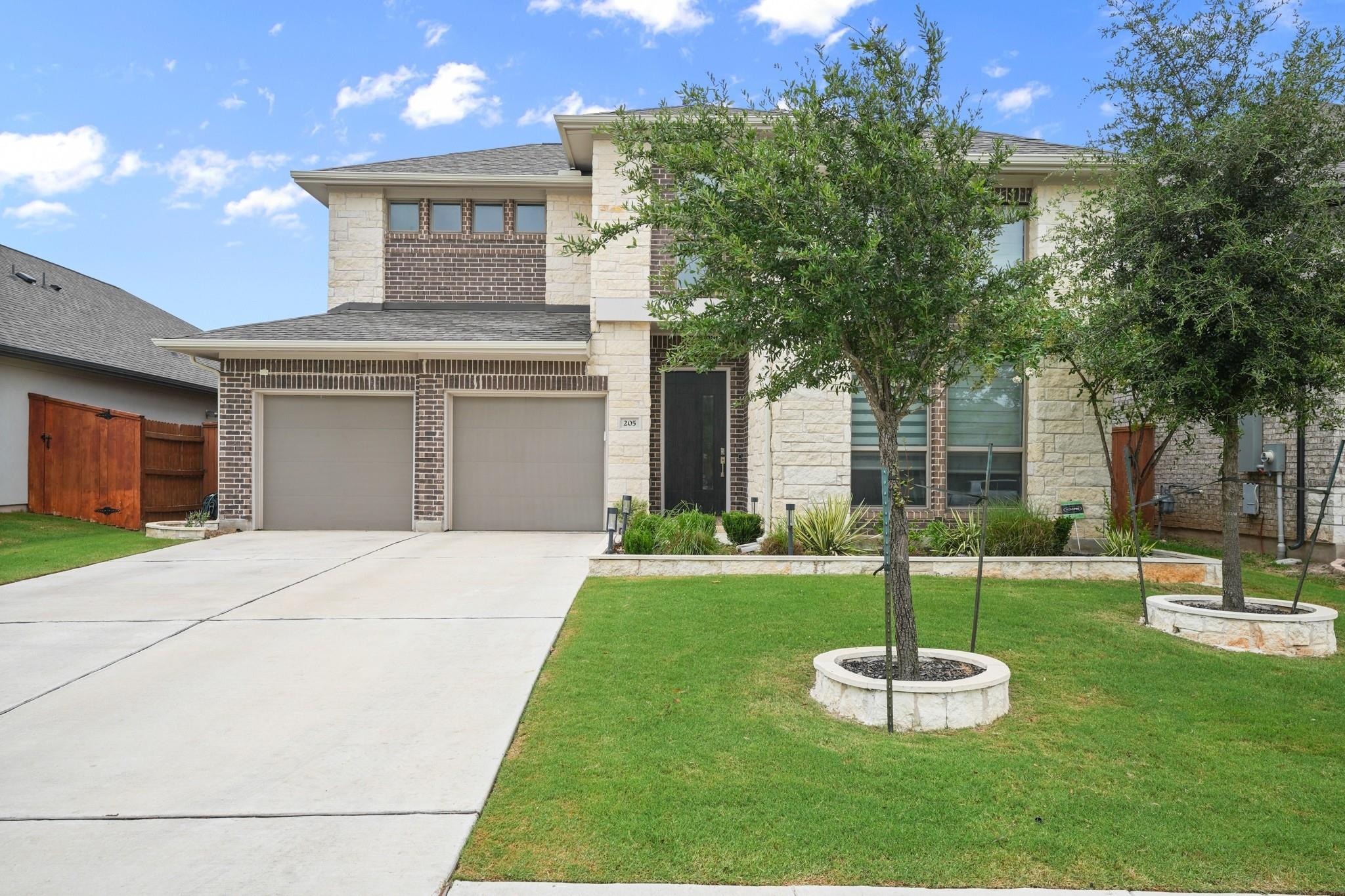 205 Night Bloom Path Property Photo 2