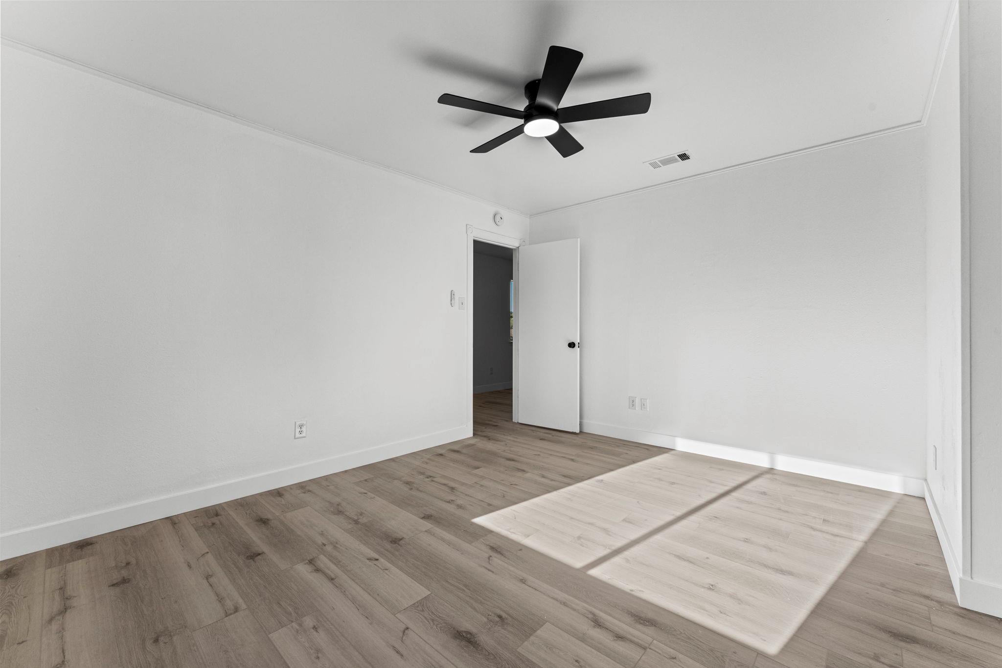 10912 Hillside Oak Ln Property Photo 13