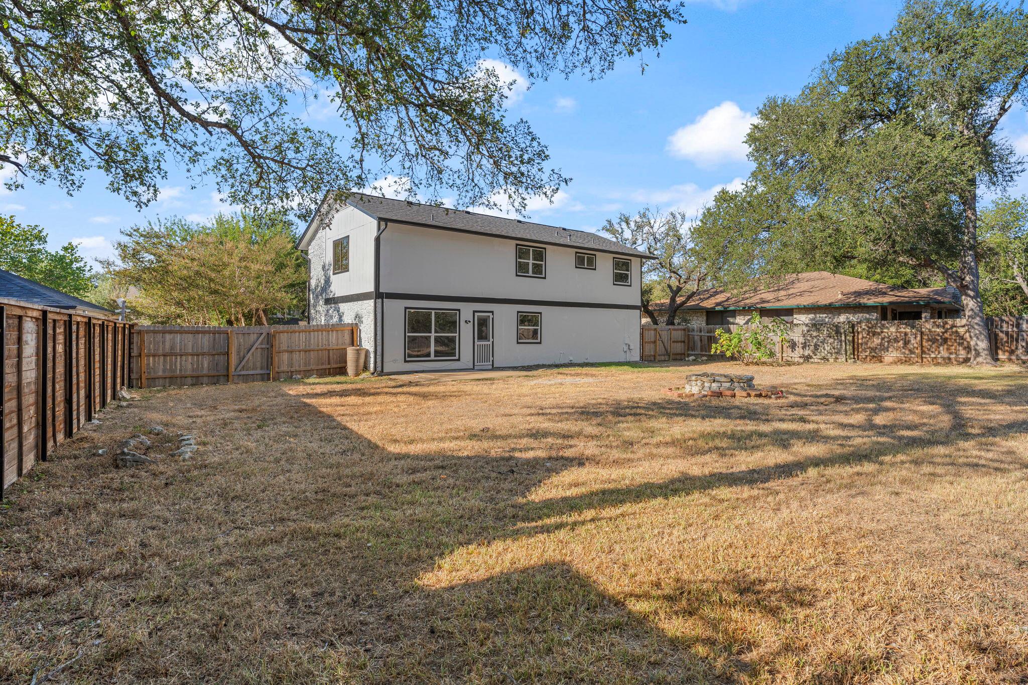 10912 Hillside Oak Ln Property Photo 23