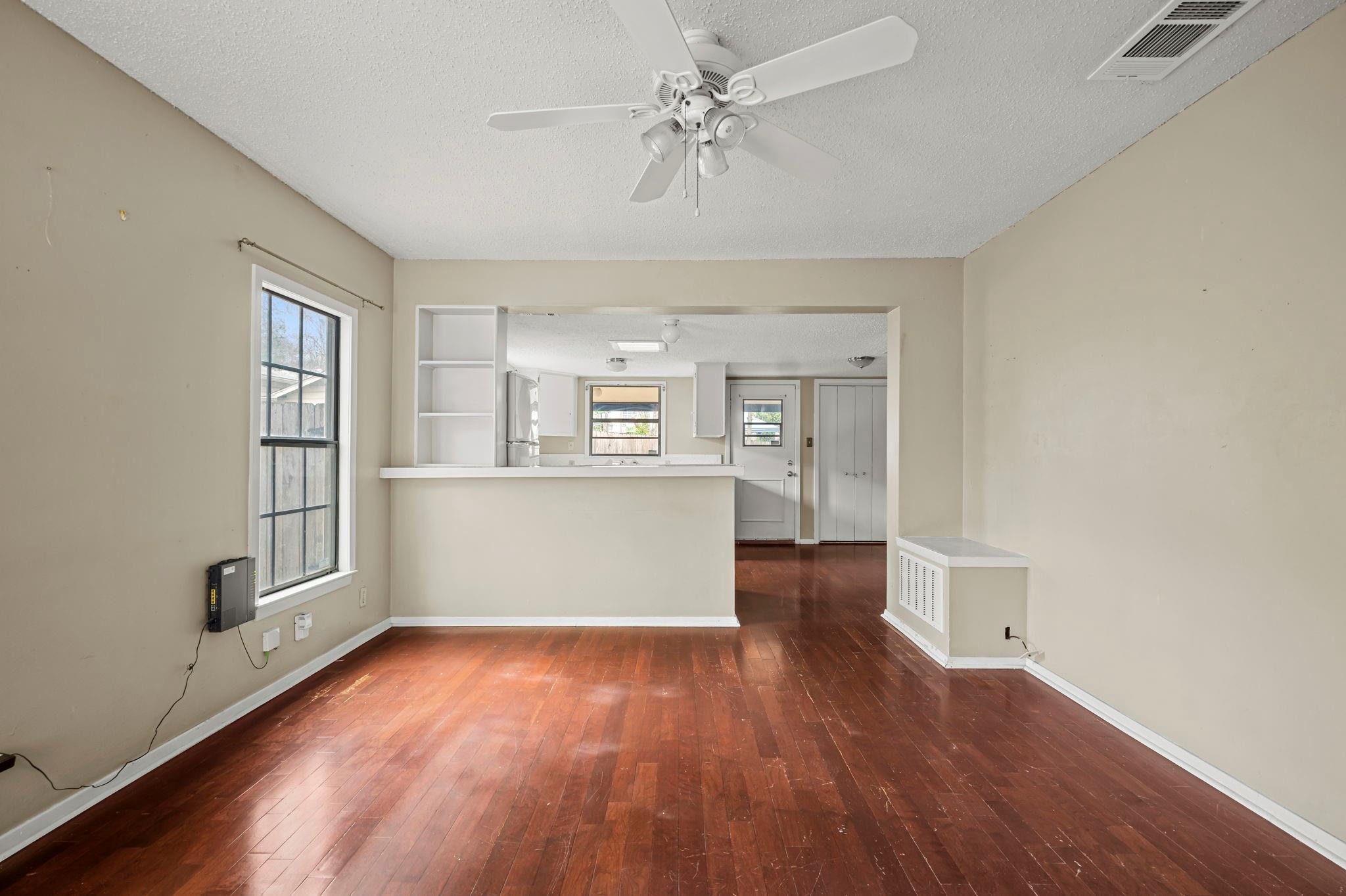 3512 Lafayette Ave Property Photo 6