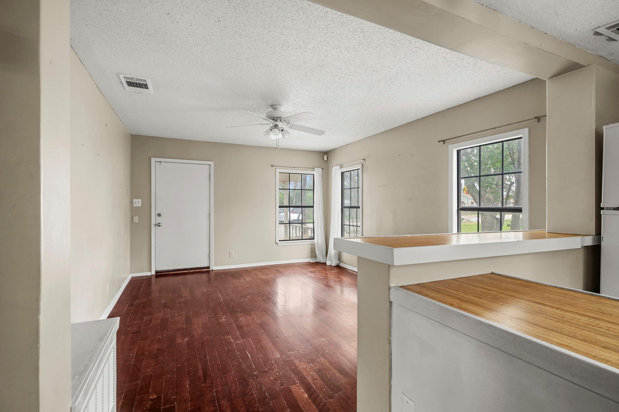 3512 Lafayette Ave Property Photo 10