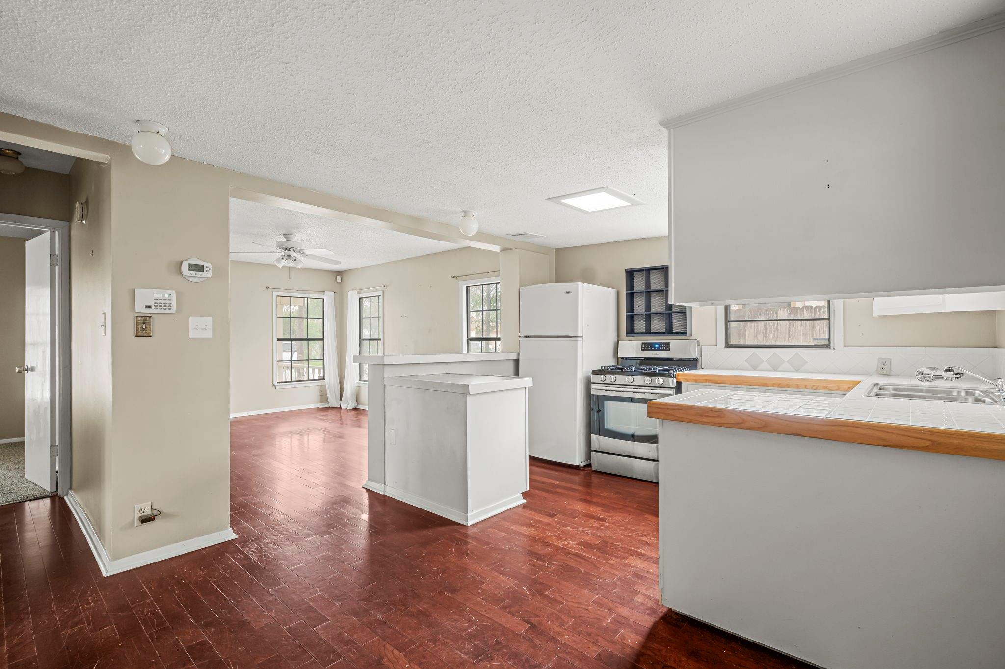 3512 Lafayette Ave Property Photo 11