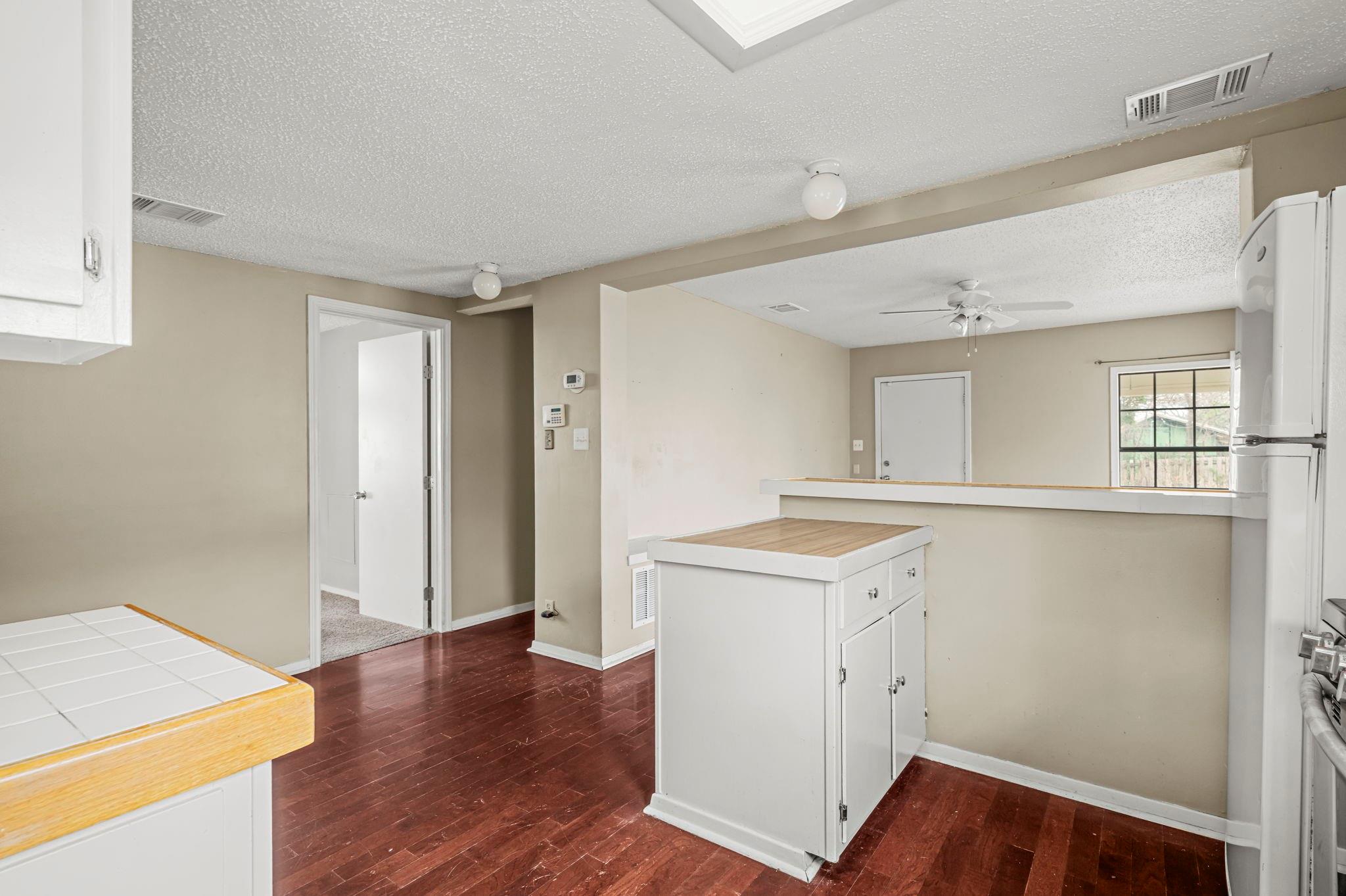 3512 Lafayette Ave Property Photo 12