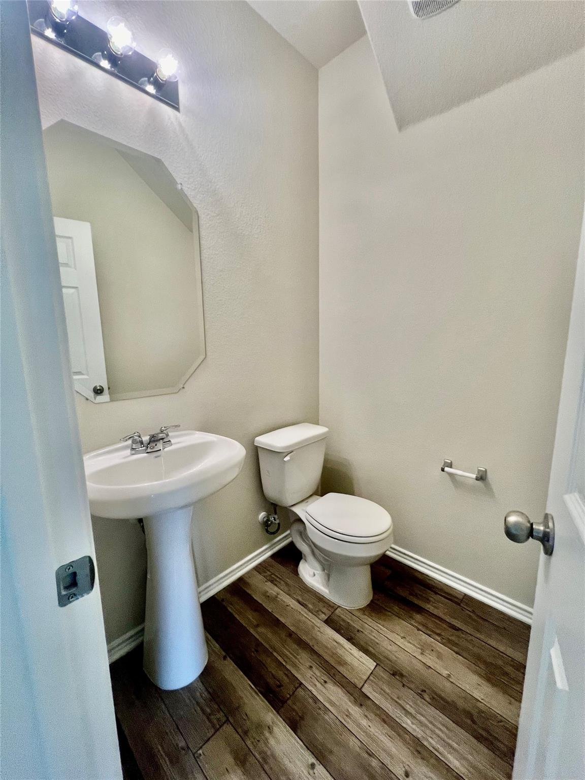499 Tree Nut Loop Property Photo 11